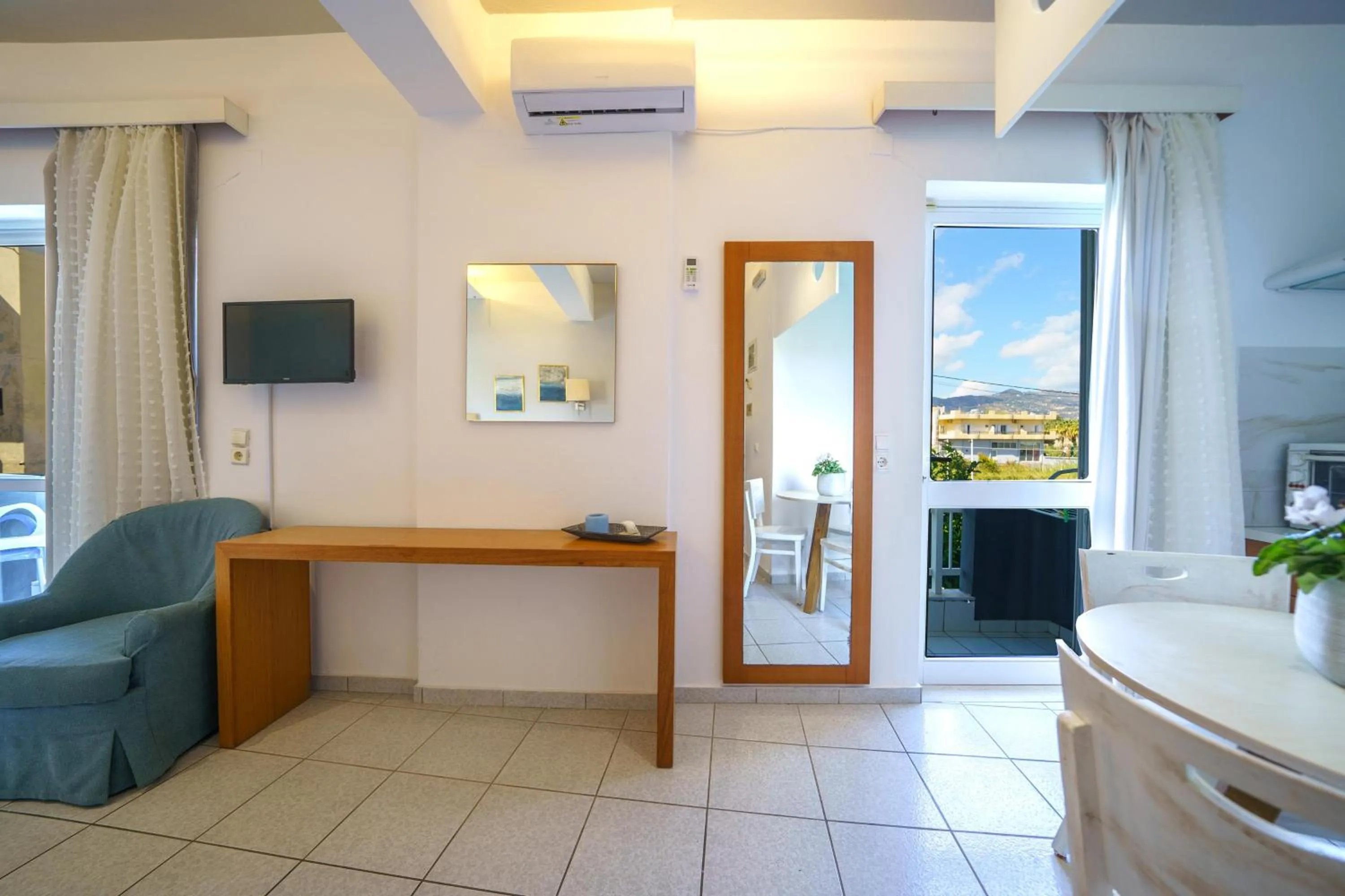 Photo of the whole room in RODI BLUE apartments