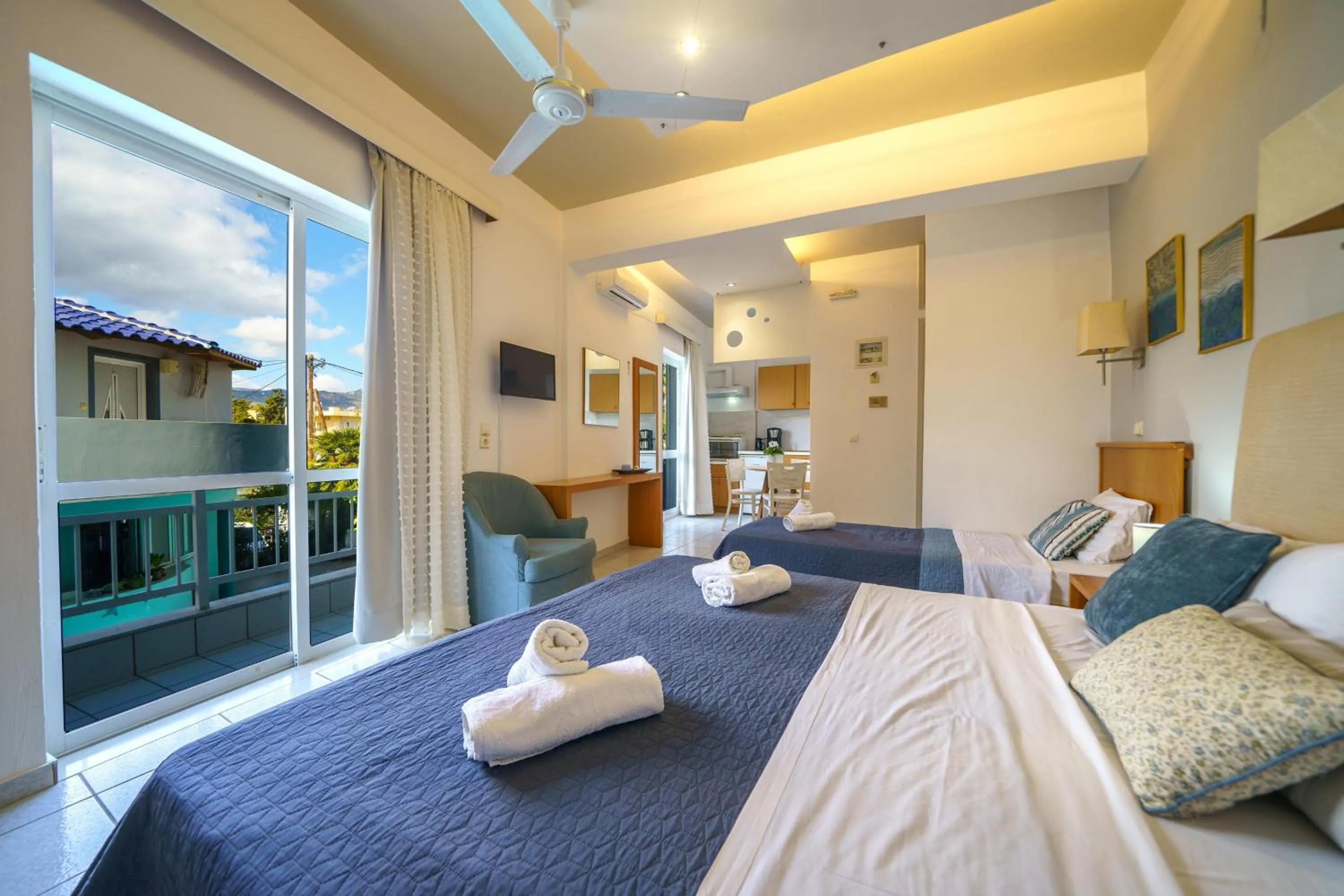 Bed in RODI BLUE apartments