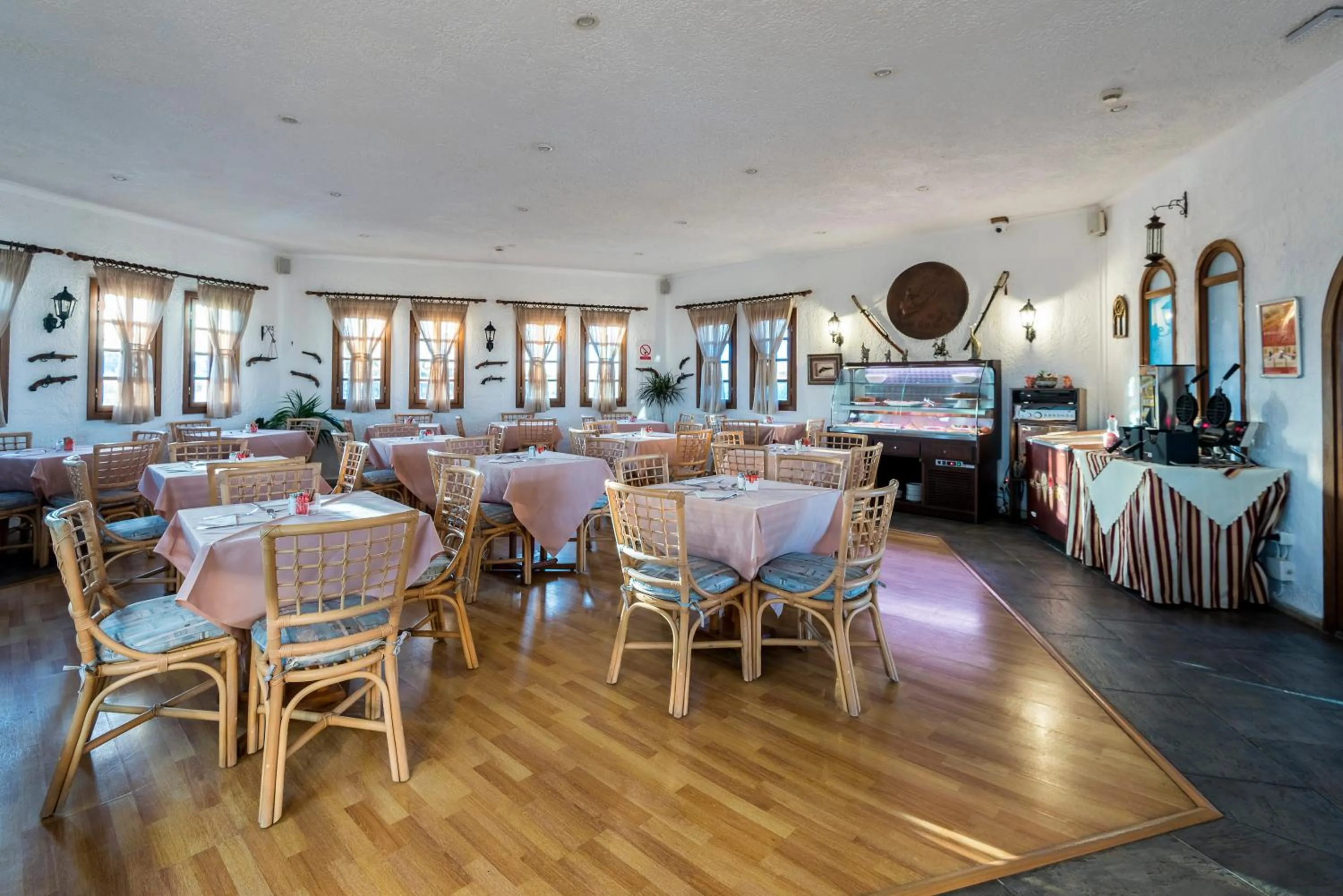 Restaurant/places to eat in Gaia Garden