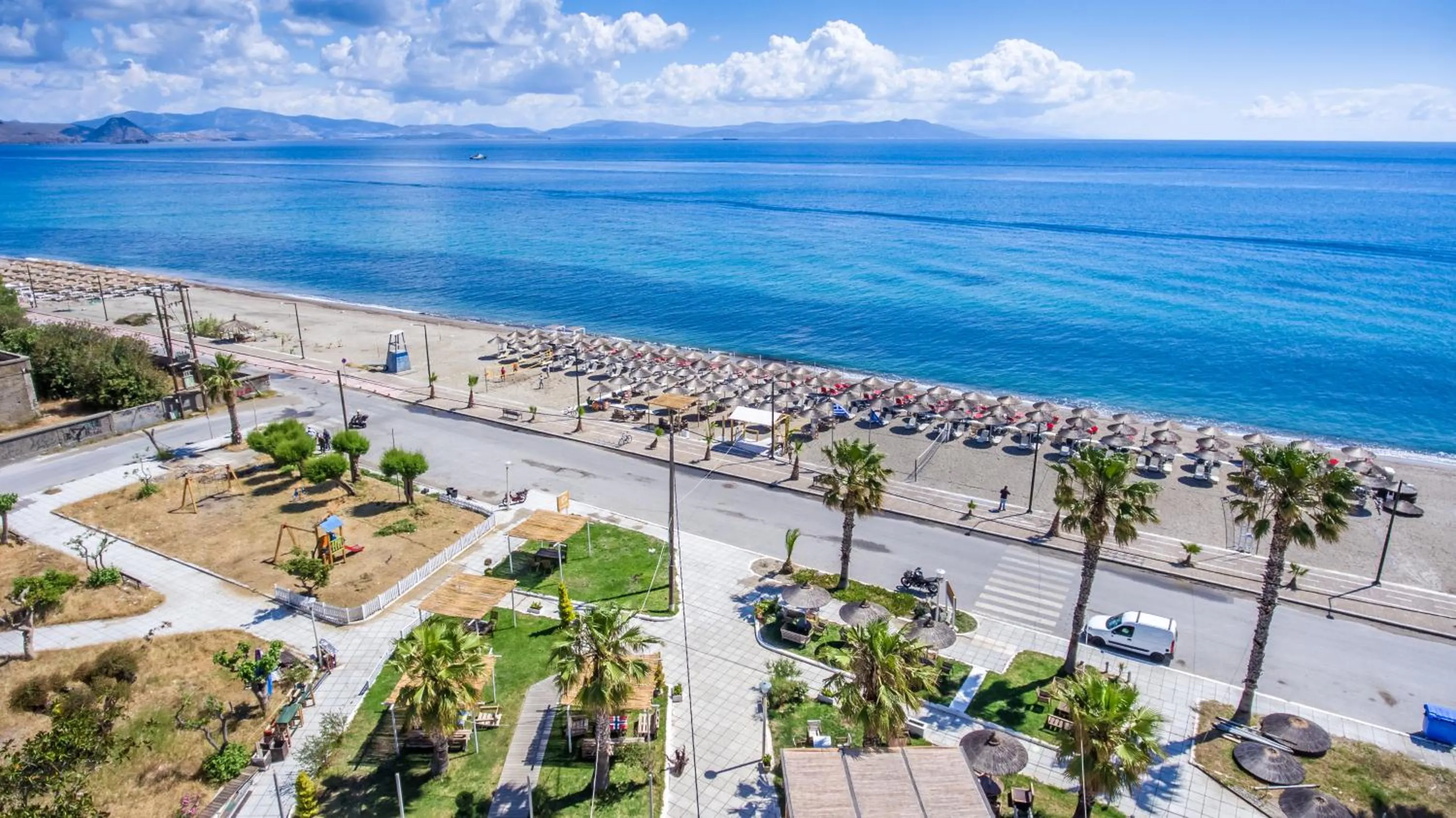 Restaurant/places to eat in Gaia Garden