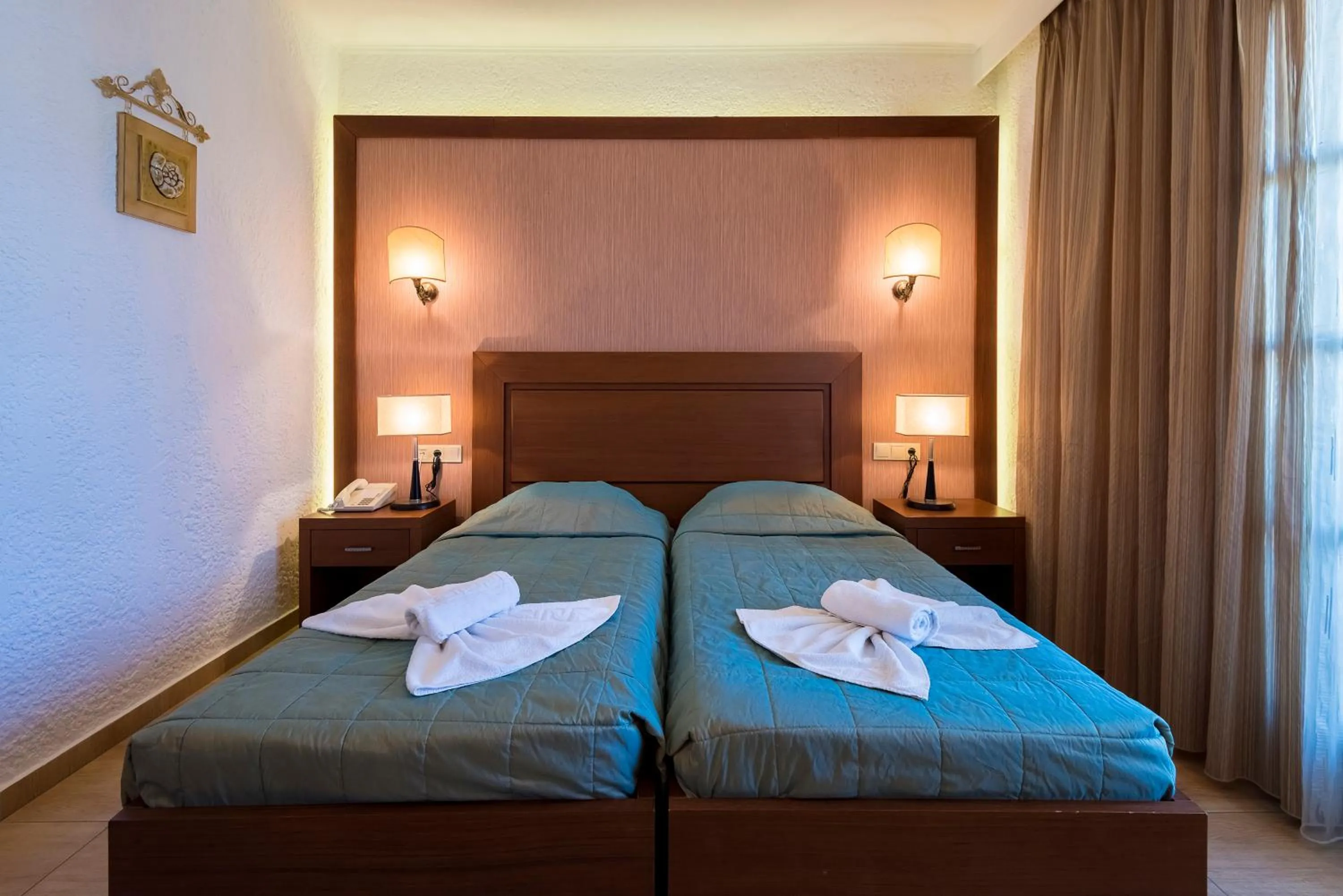 Bedroom, Bed in Gaia Garden