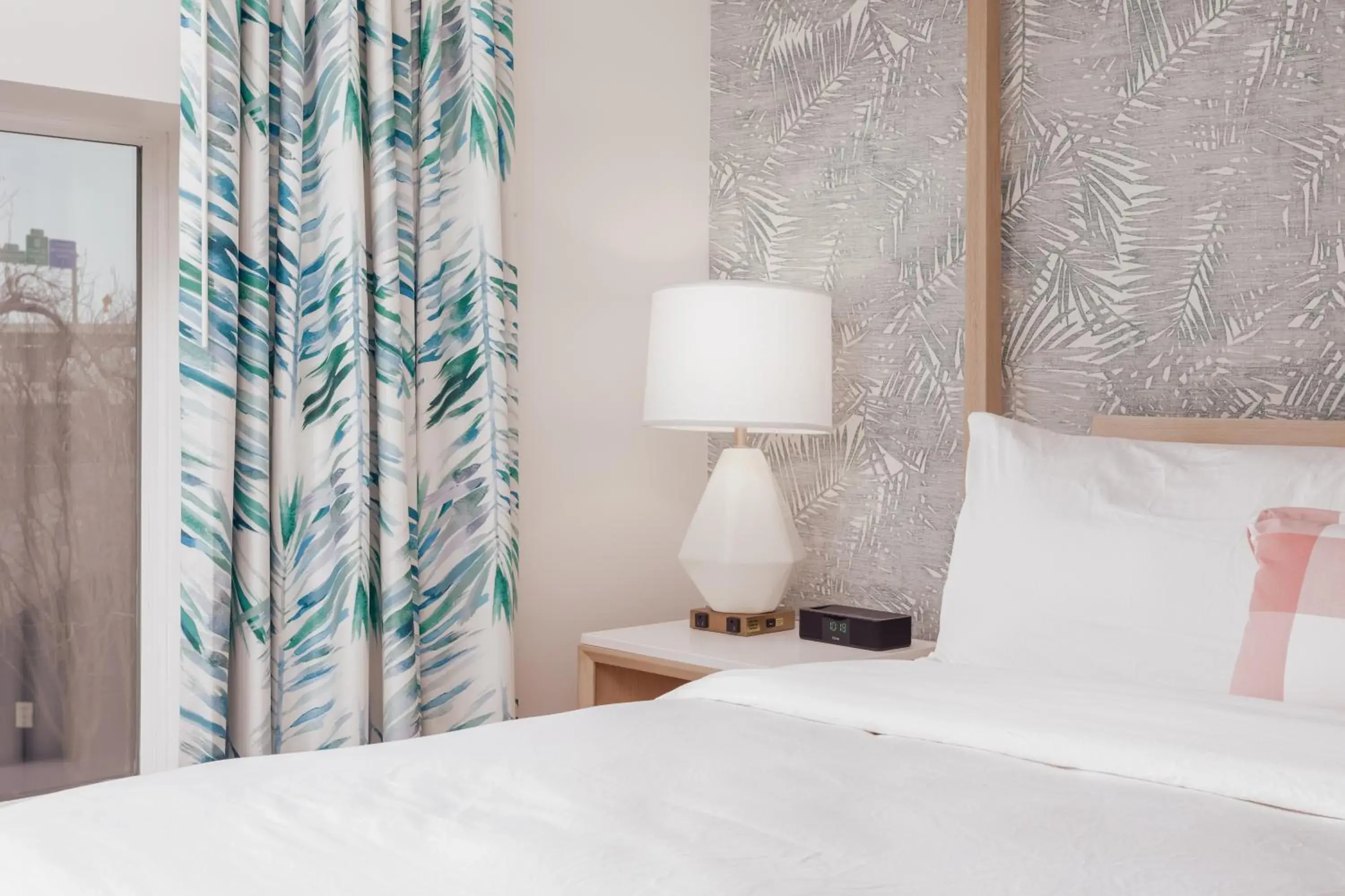 Bed in Lily Hall-A Boutique Hotel Bed in Lily Hall-A Boutique Hotel