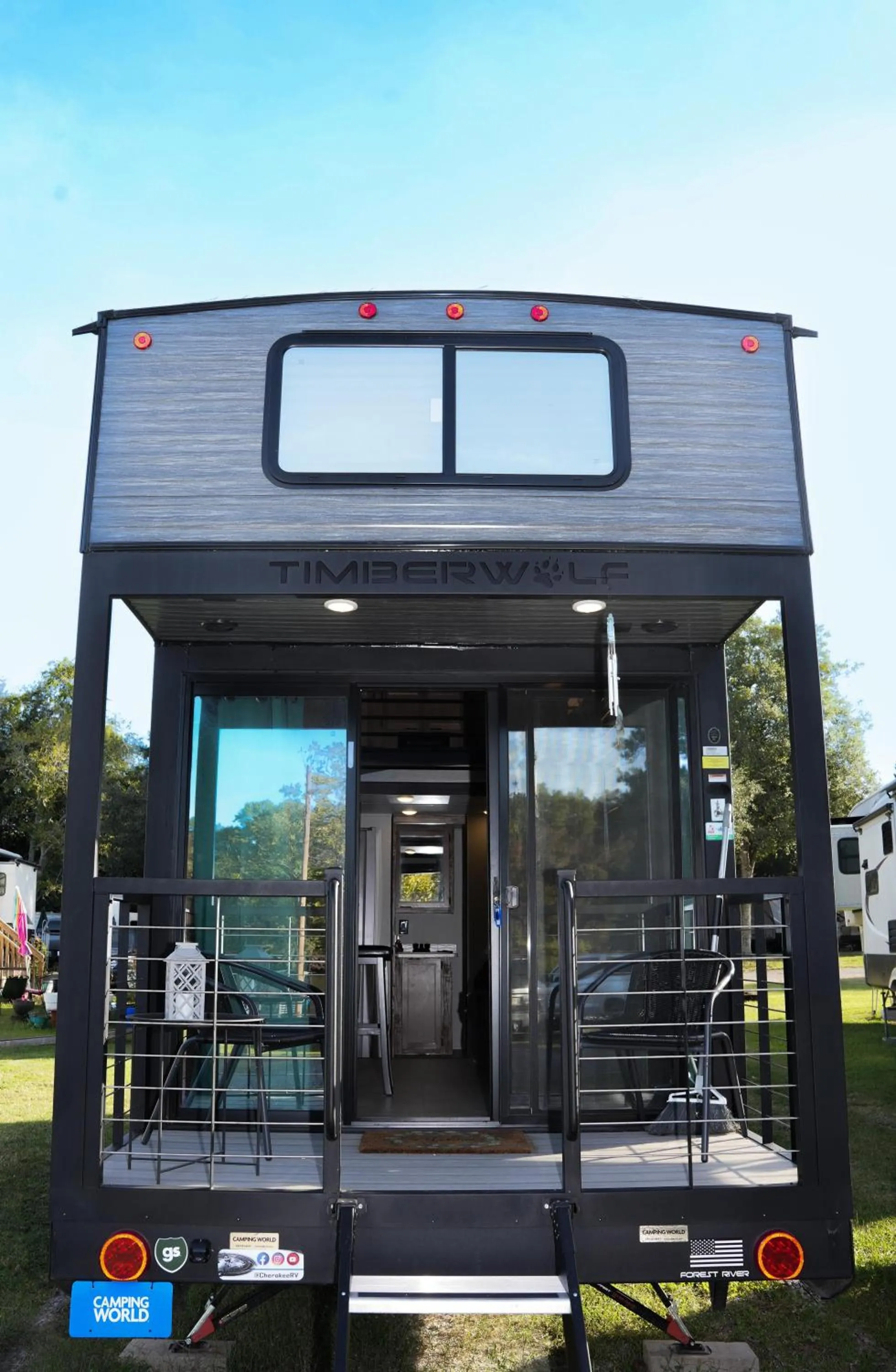 Property building in Bells Marina & Fishing Resort - Santee Lake Marion by I95 - Family Adventure, Pets on Request!