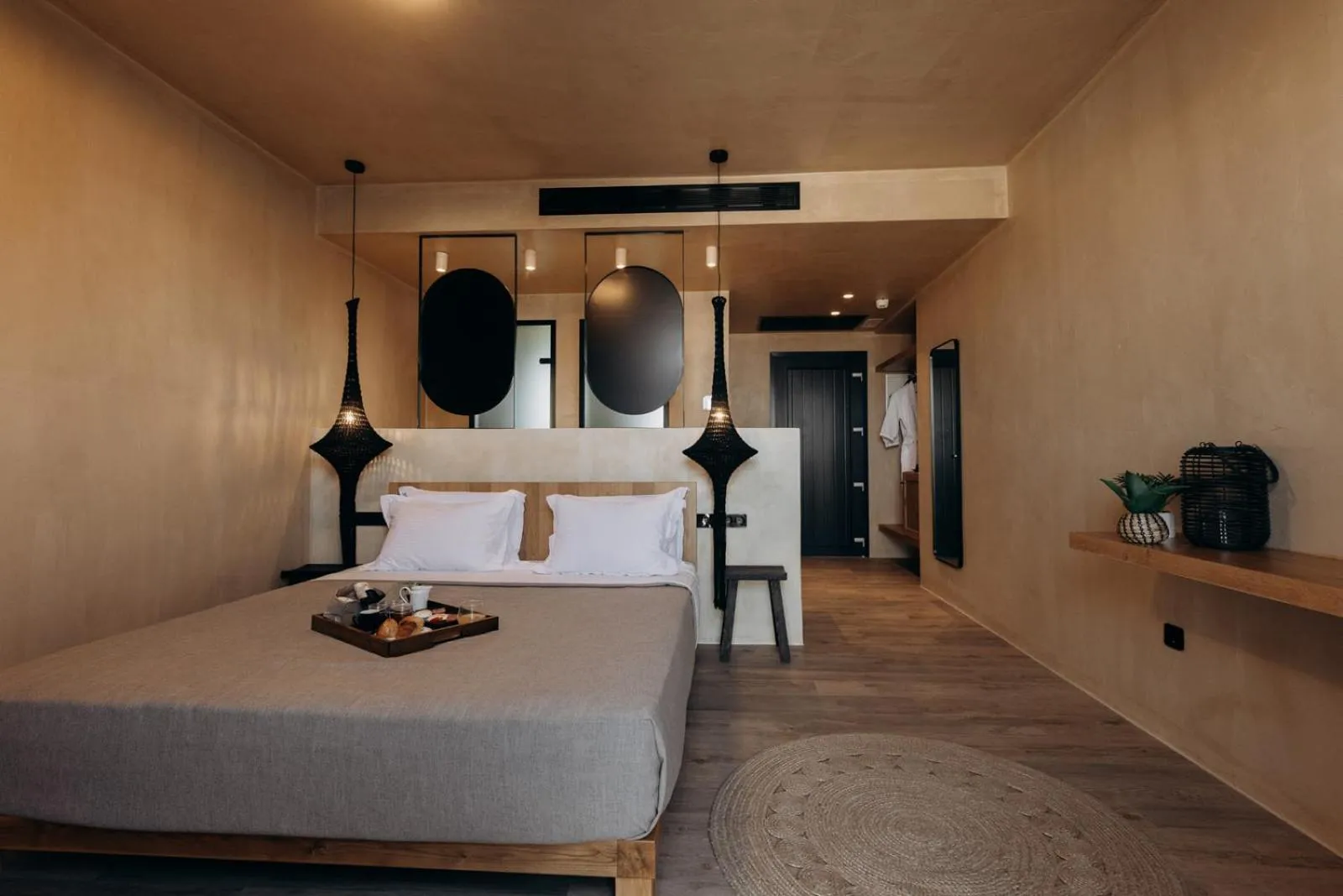 Photo of the whole room, Bed in Princess Luxury Suites Adults Only - Princess Hotels Collection