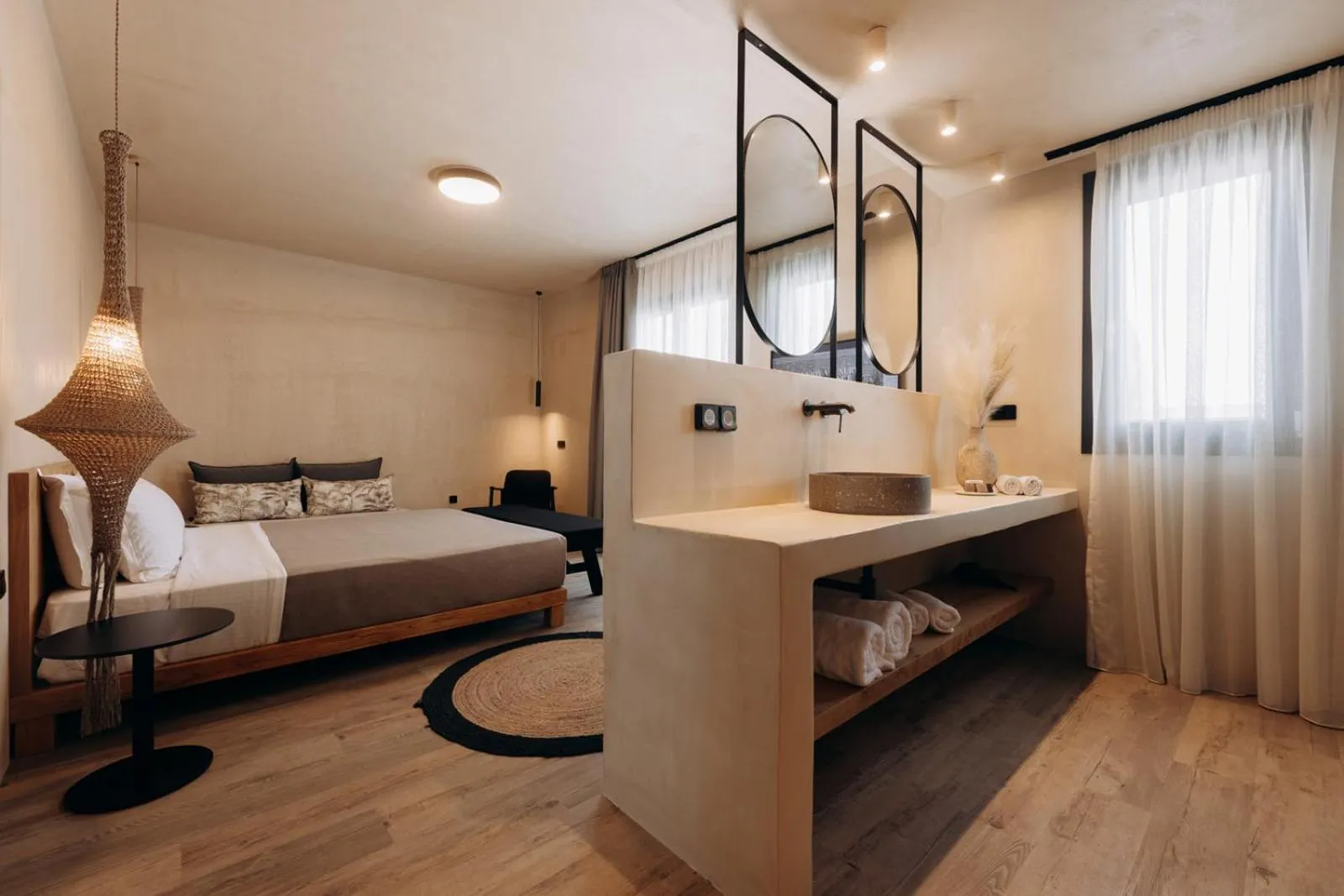 Photo of the whole room, Bed in Princess Luxury Suites Adults Only - Princess Hotels Collection