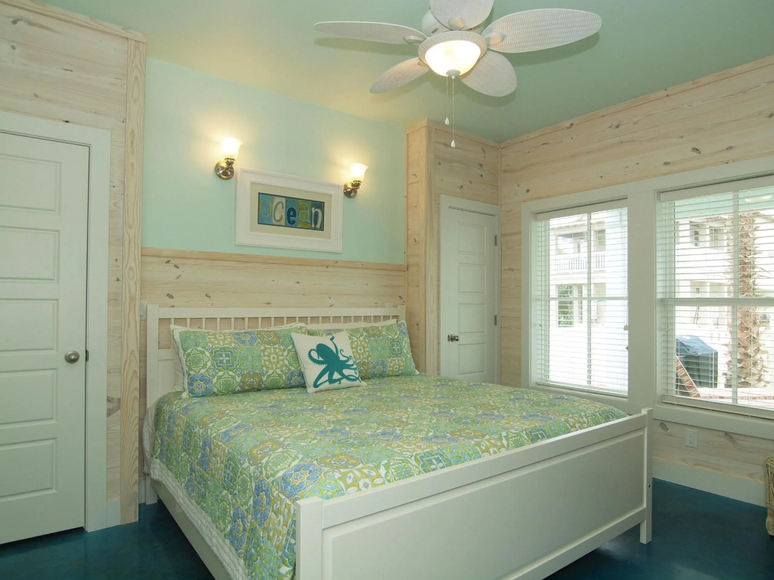 Other, Bed in Big Kahuna BB913