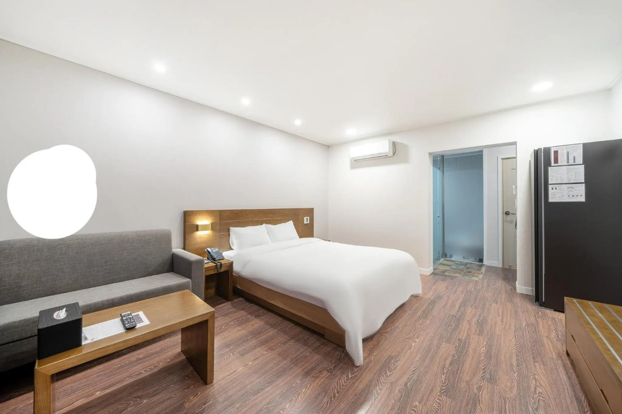 Bed in The 7 Business Hotel