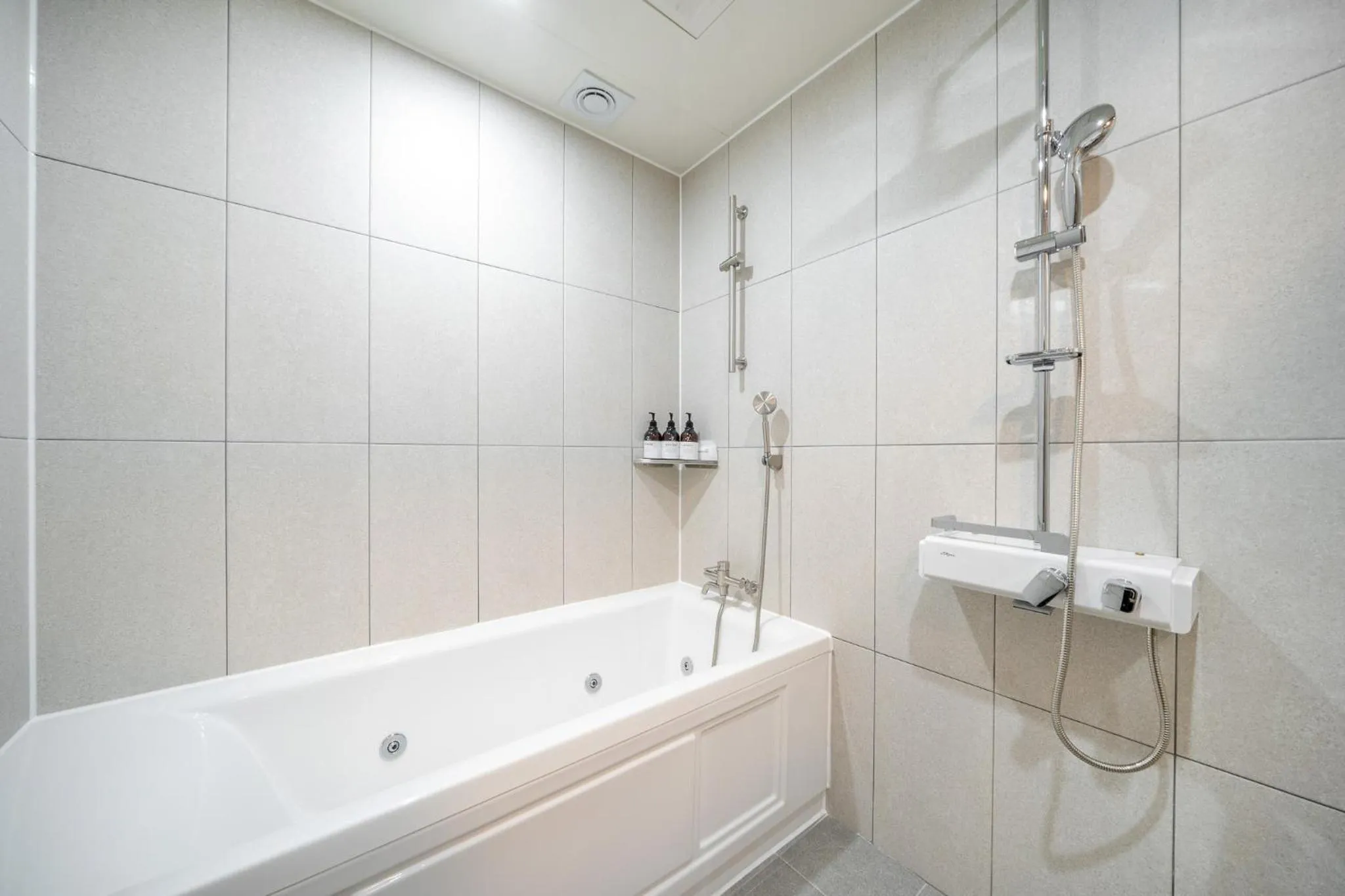 Bathroom in The 7 Business Hotel