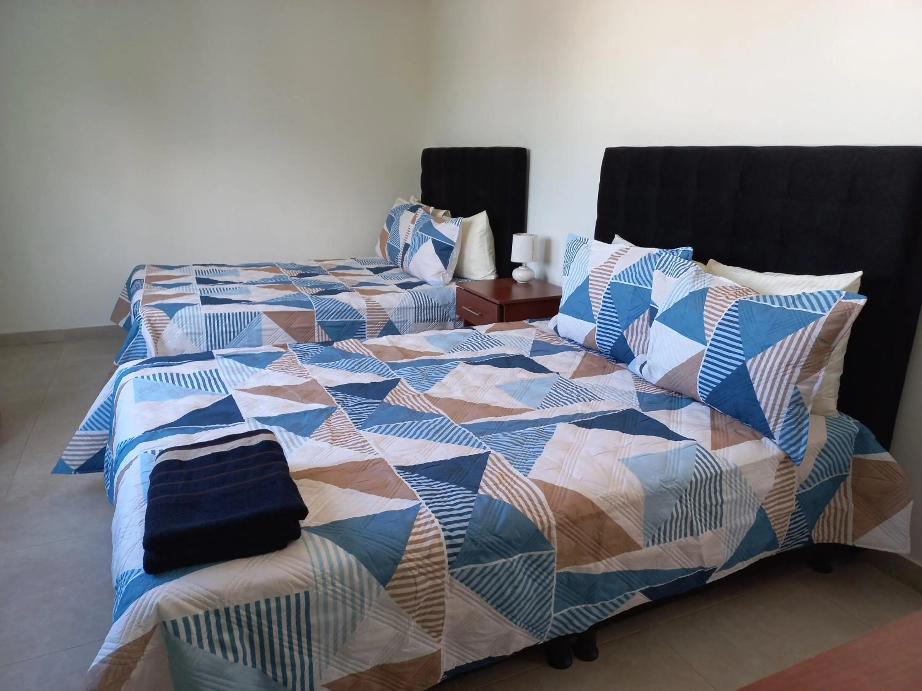 Photo of the whole room, Bed in LODGE ELIZABETH HOUSE