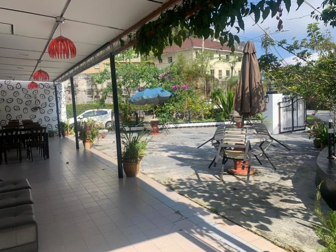 Patio in Vintage Guesthouse