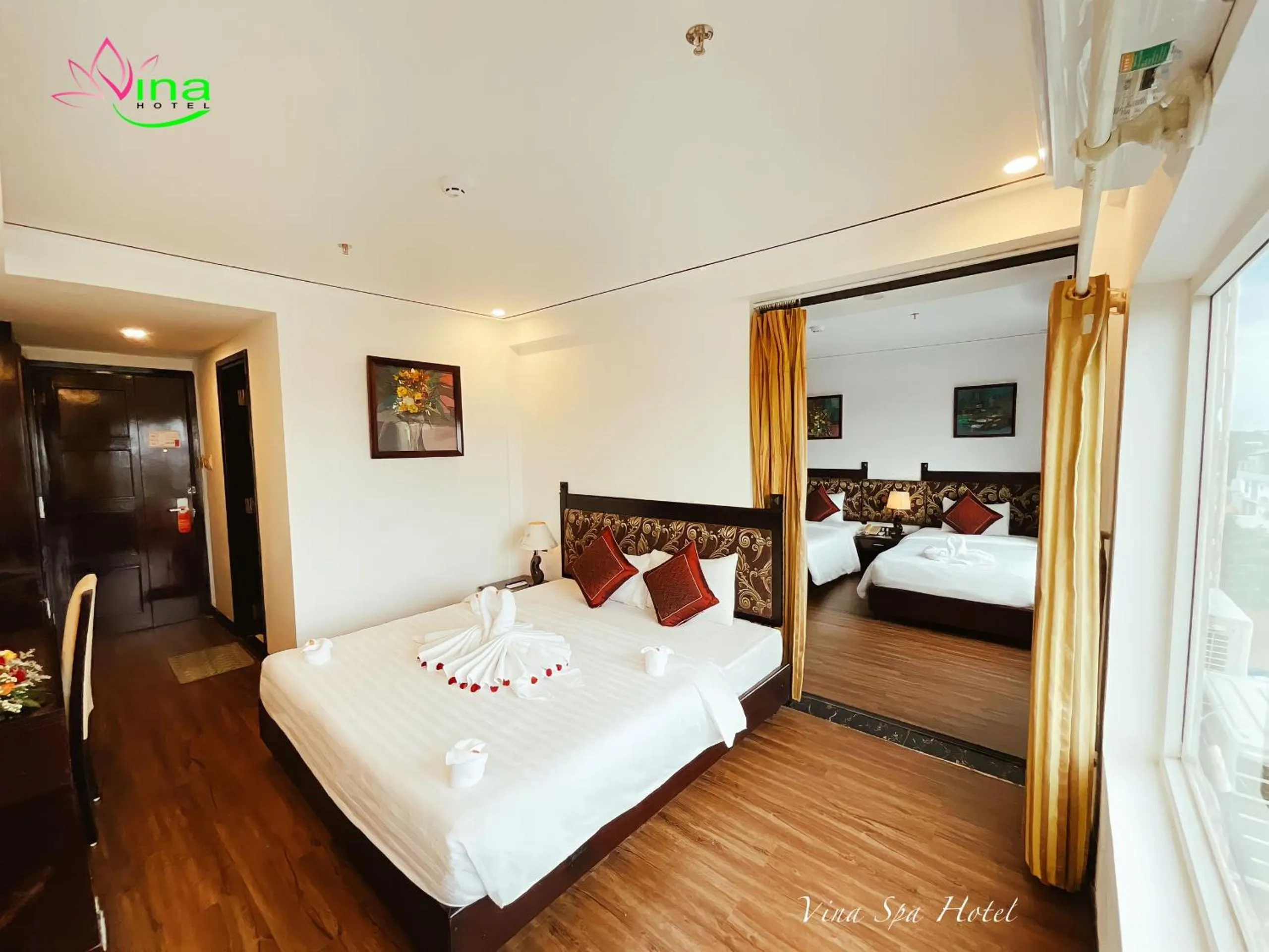 Photo of the whole room, Bed in Việt Nam Hotel