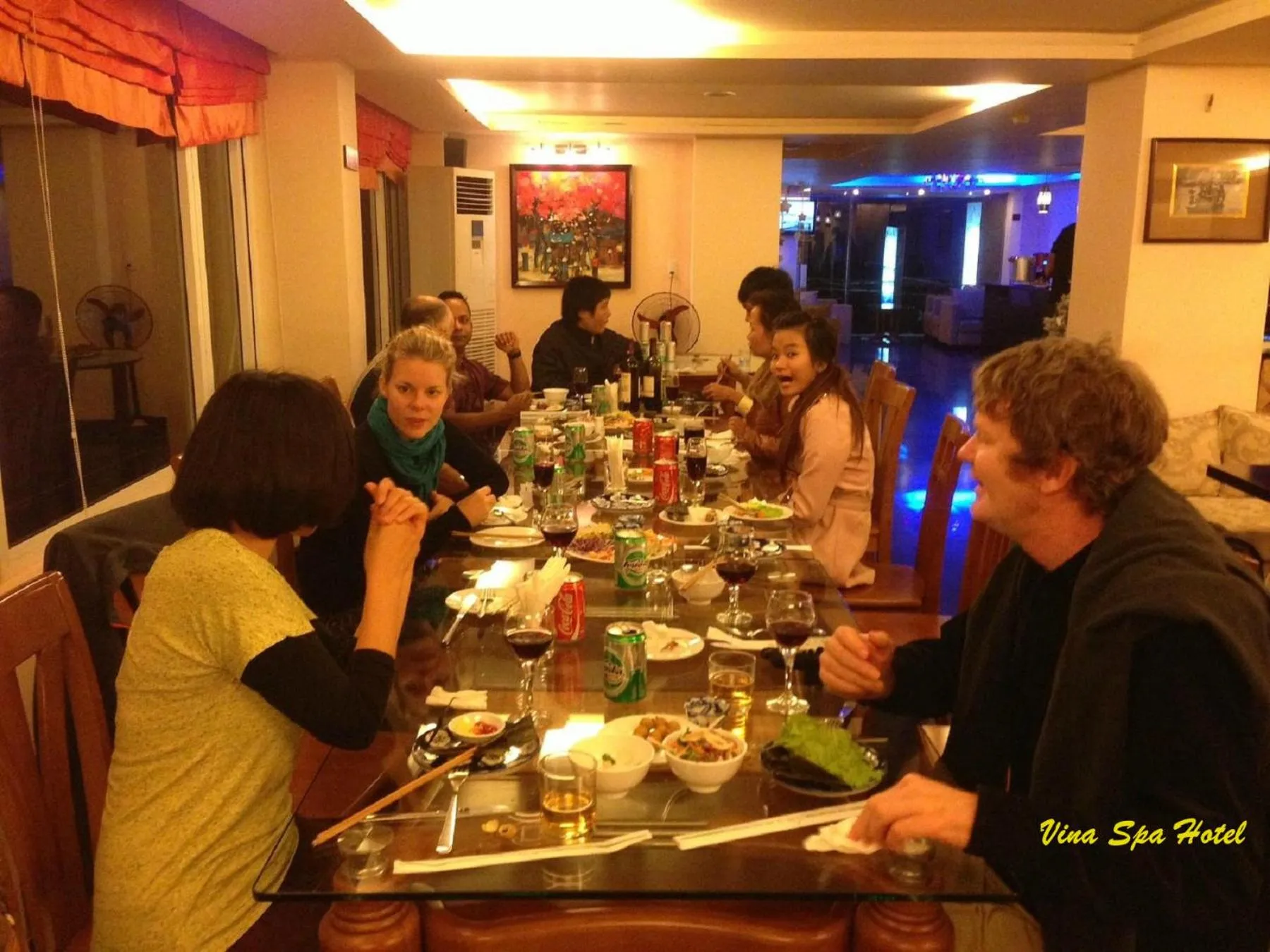 Restaurant/places to eat in Việt Nam Hotel