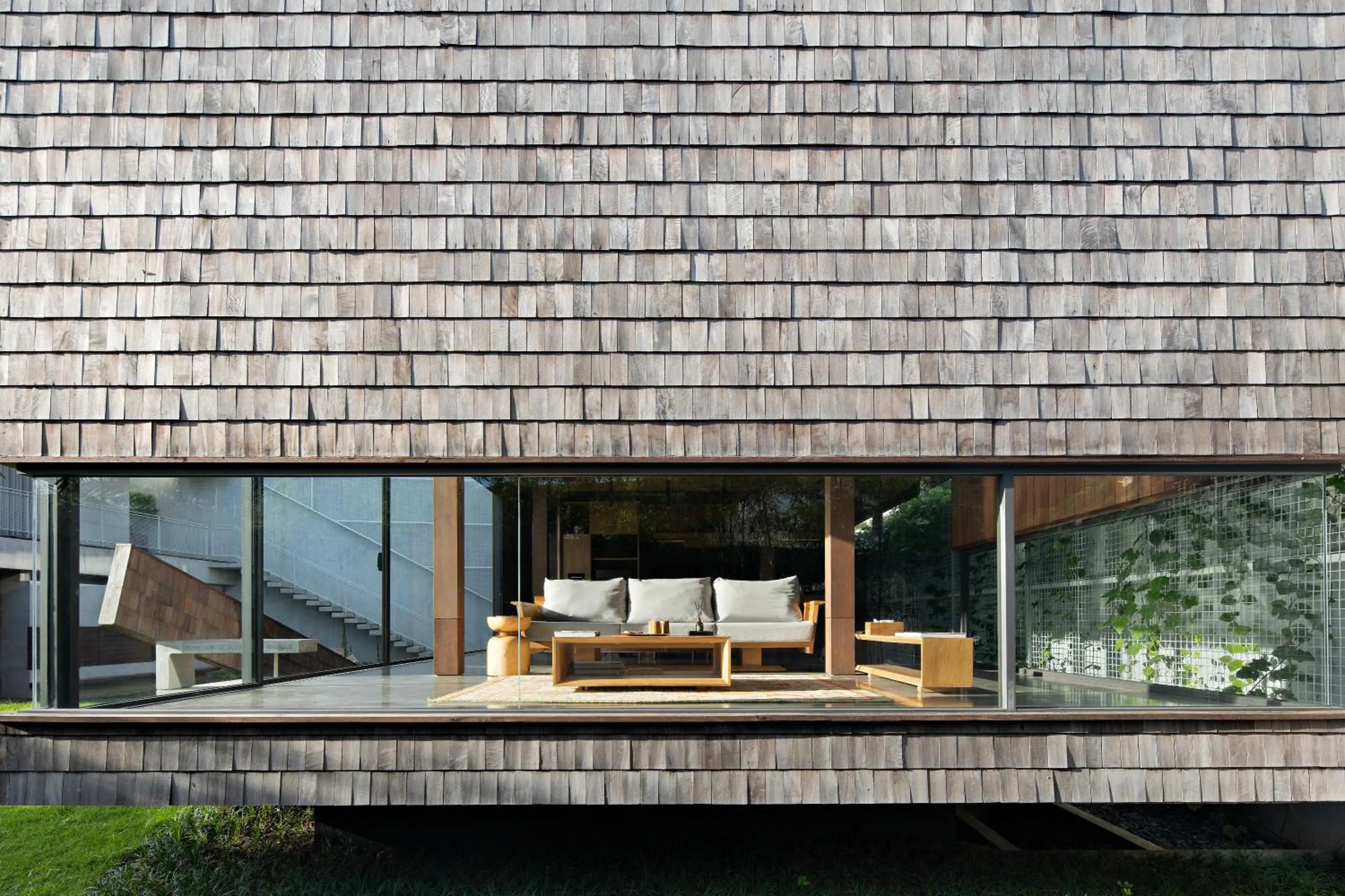 Property building in Villa Tana Takah