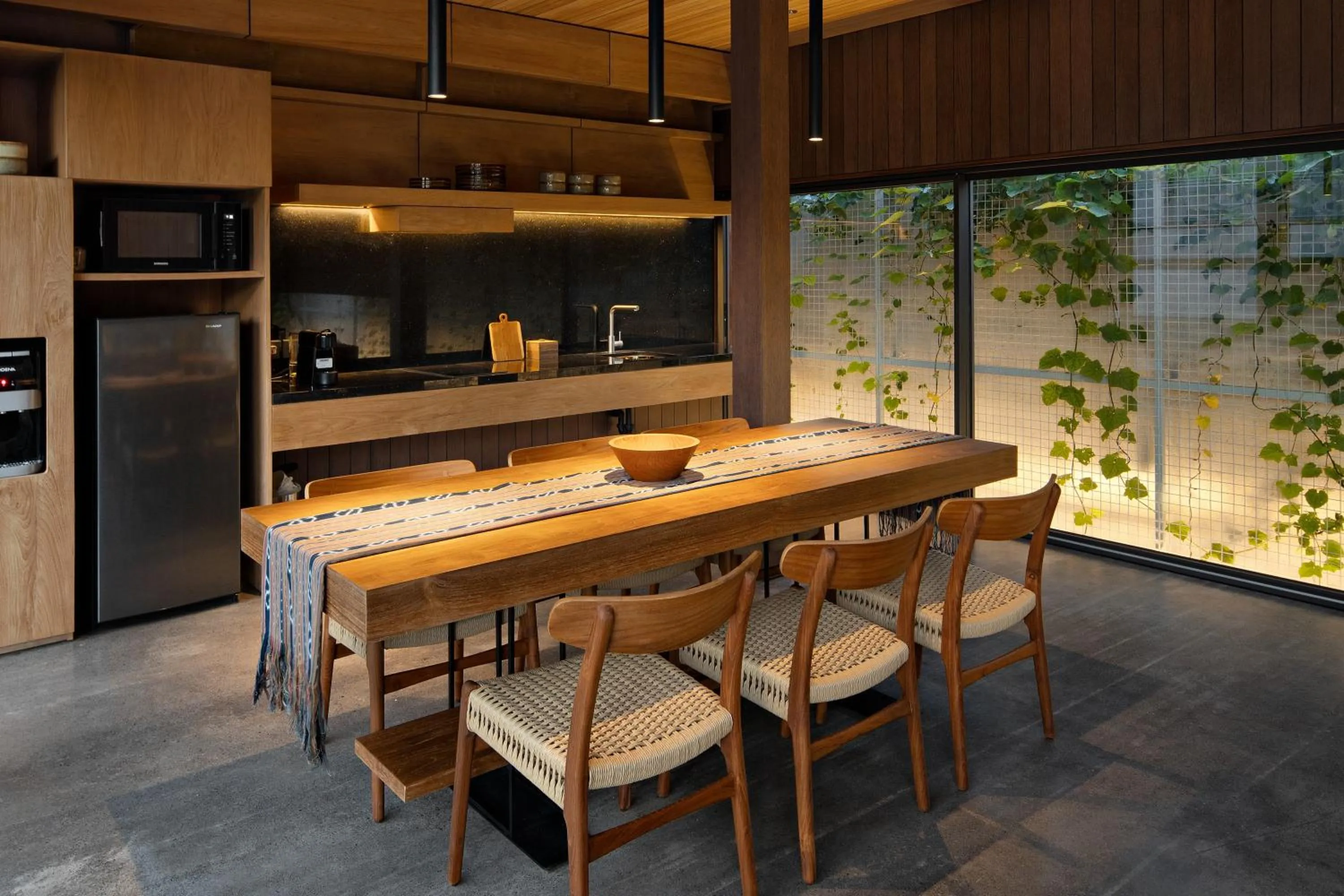 Dining area in Villa Tana Takah