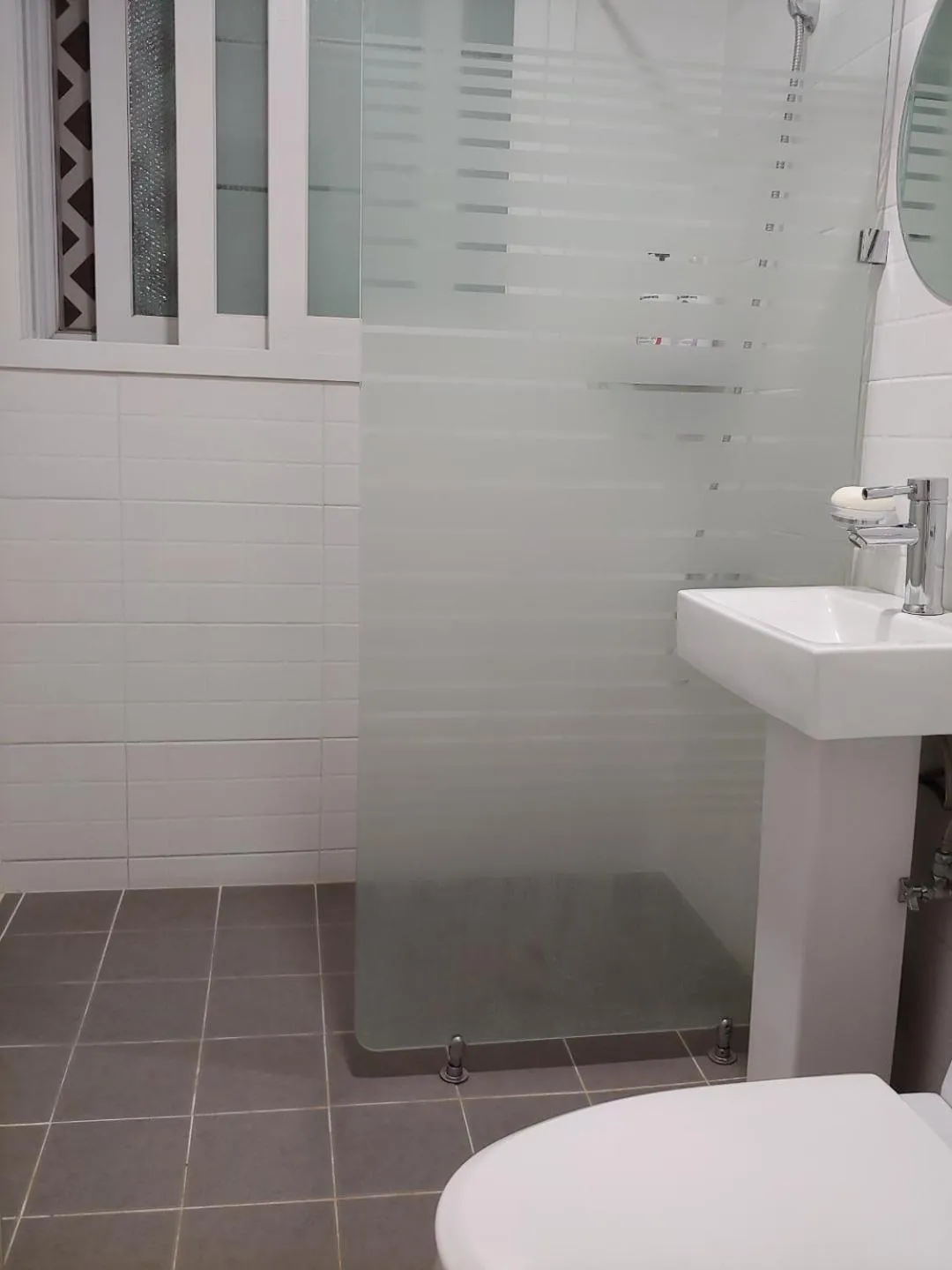 Bathroom in Ekonomy Hotel