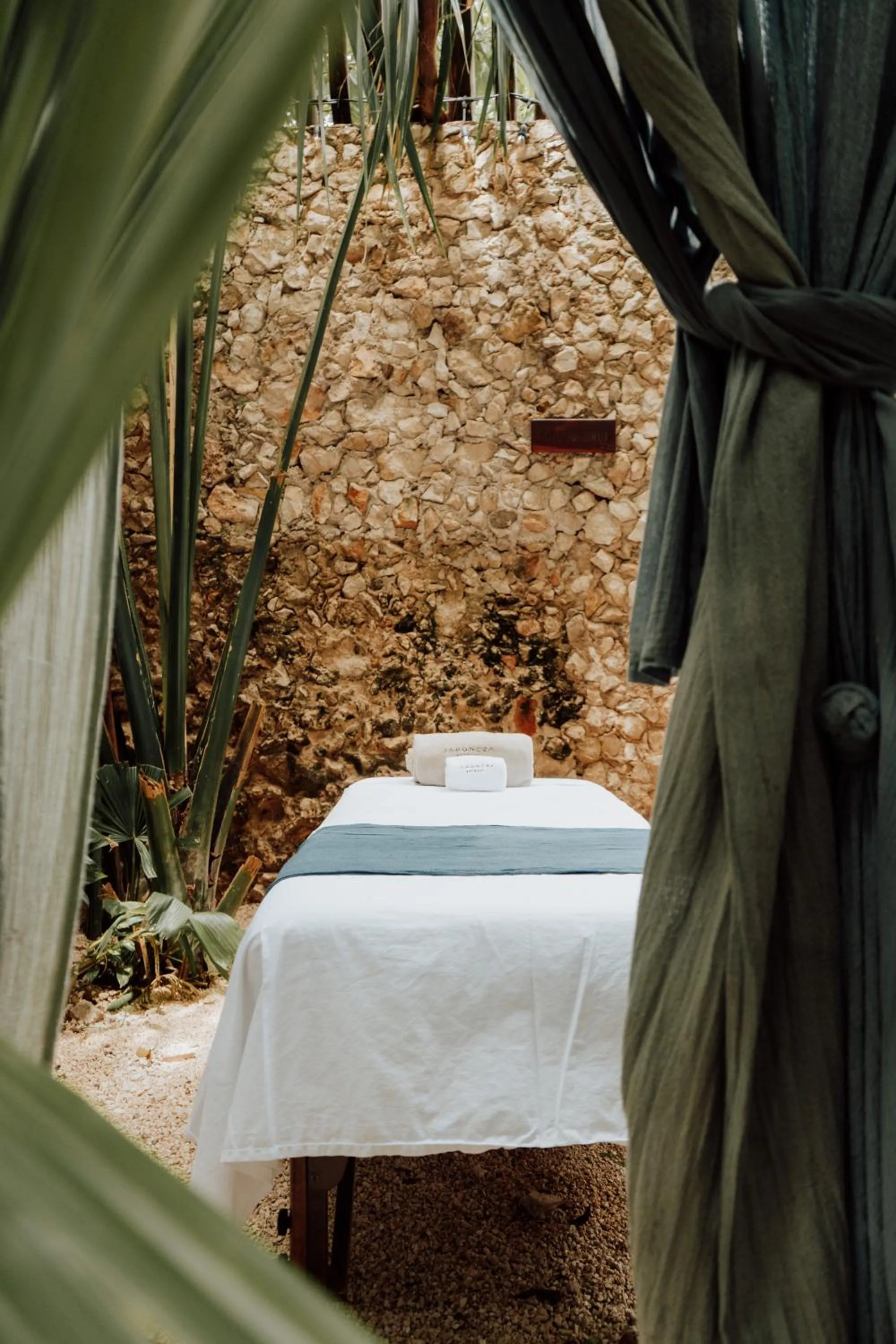 Massage in Japoneza Retreat Mérida - Adults Only by Cercana