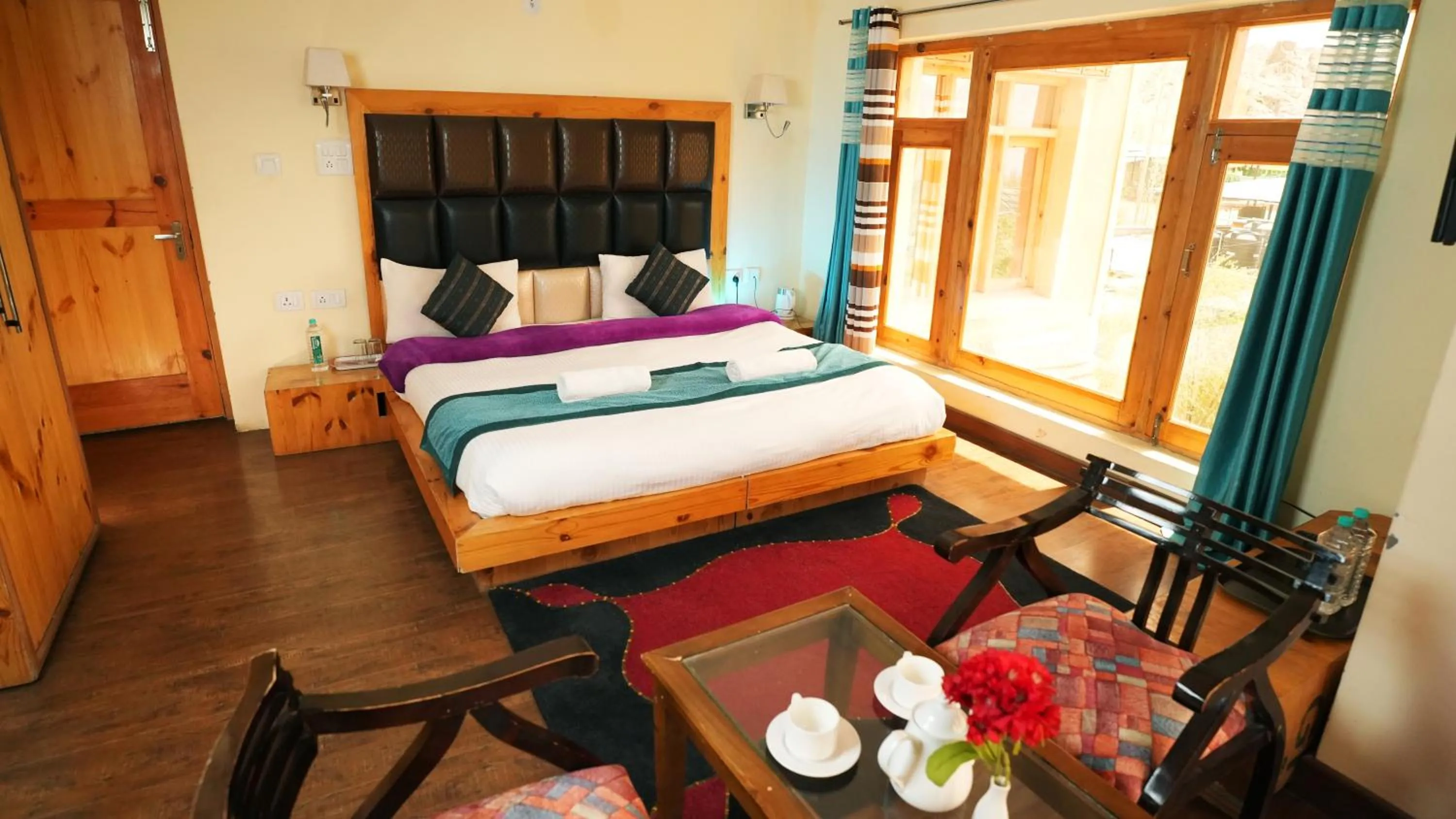 Hotel DE Suzain-Leh
