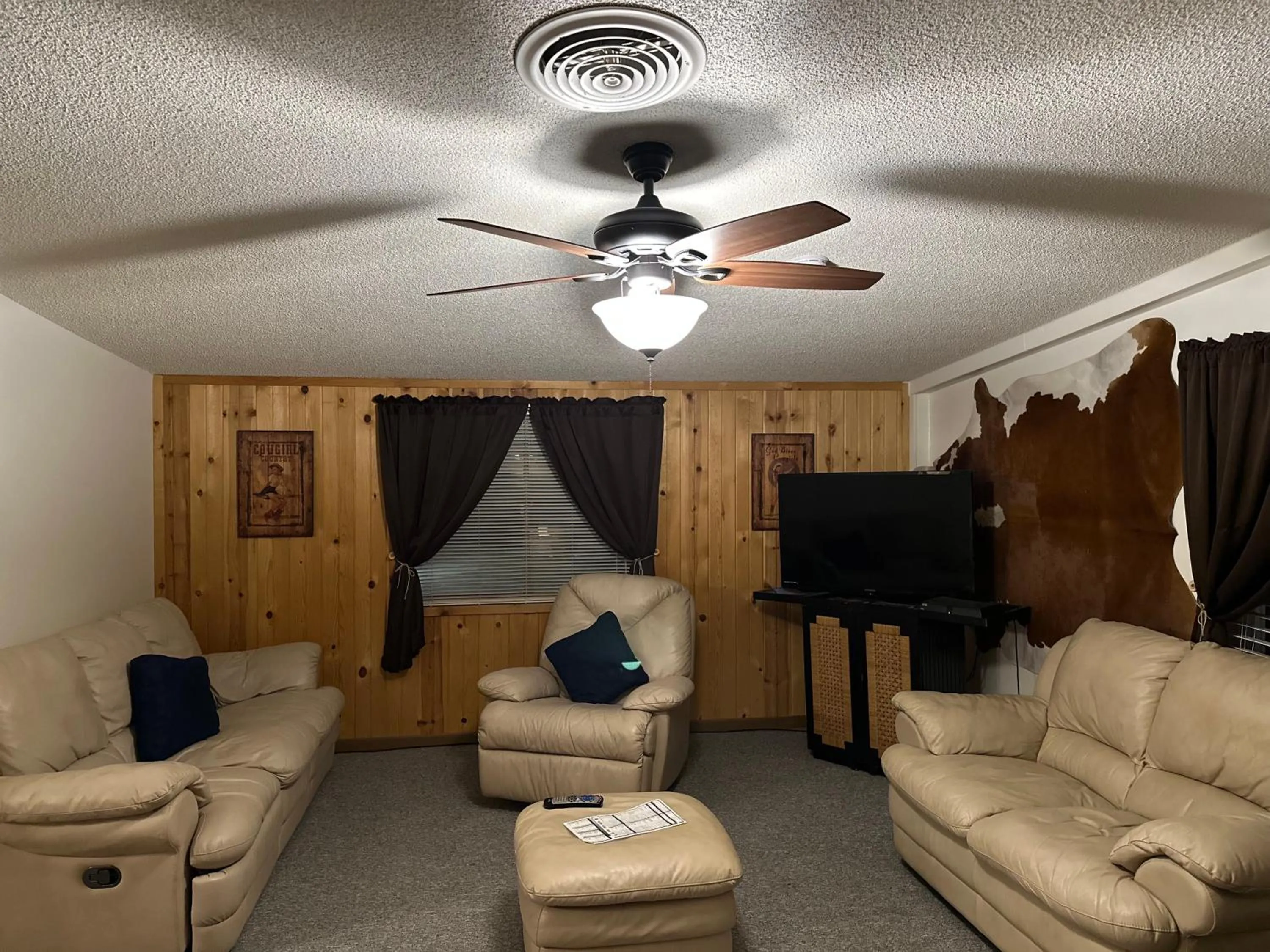 Country Cabins Hotel