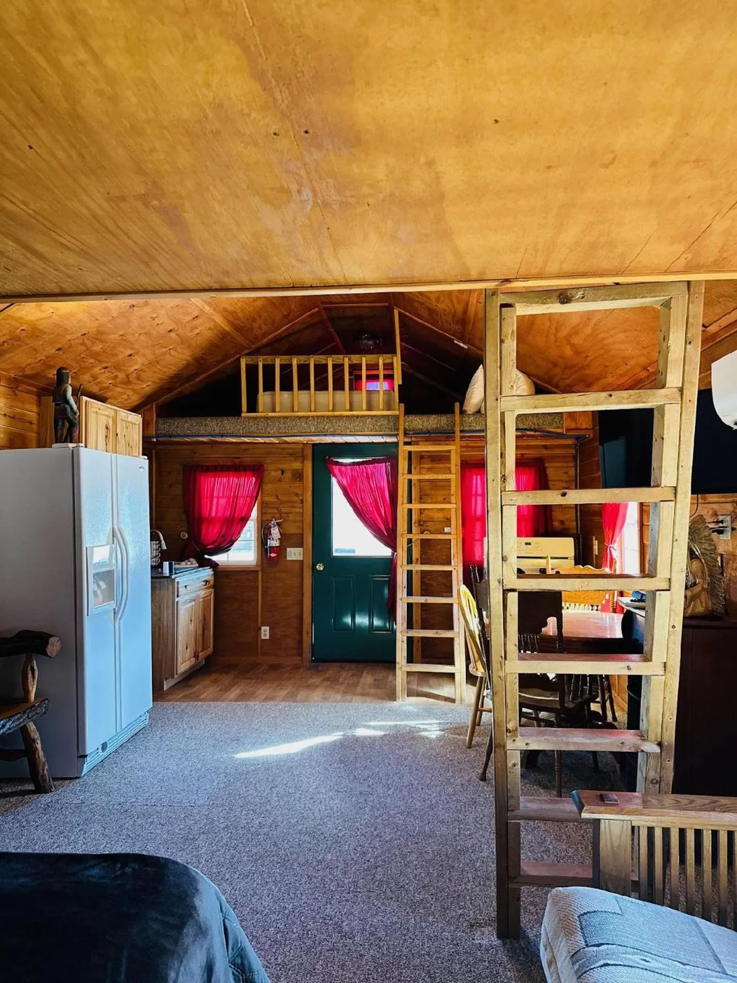 Bed in Country Cabins Hotel