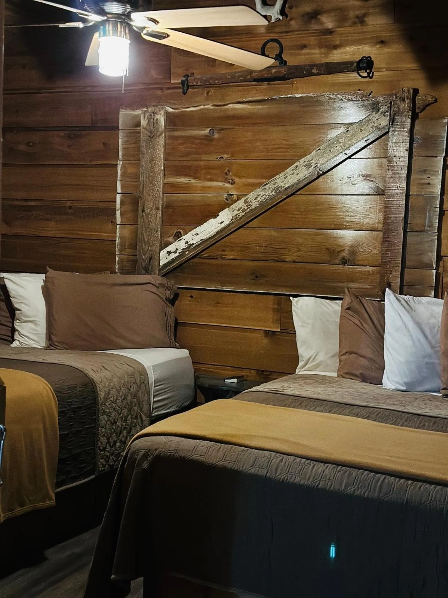 Deluxe Double Room in Country Cabins Hotel