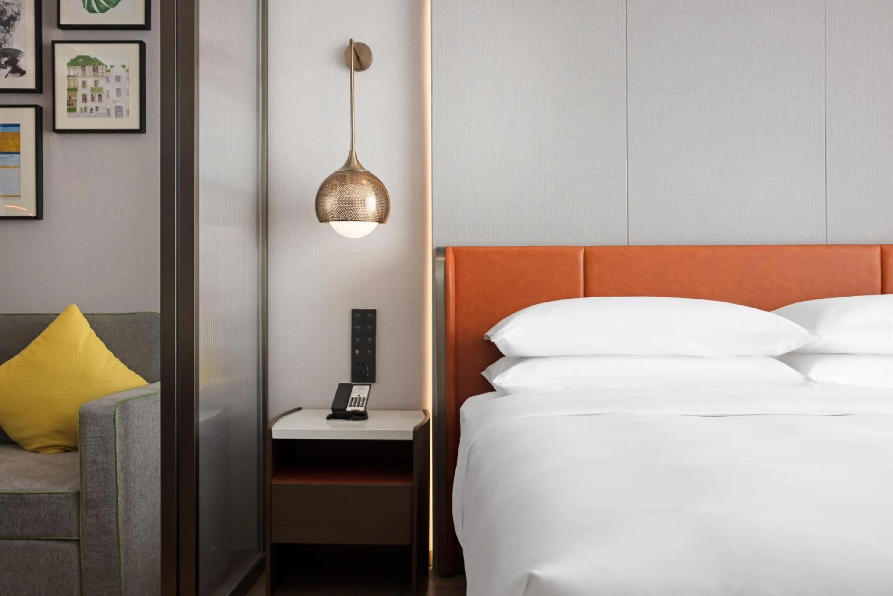 Bed in Home2 Suites By Hilton Shenzhen Dalang