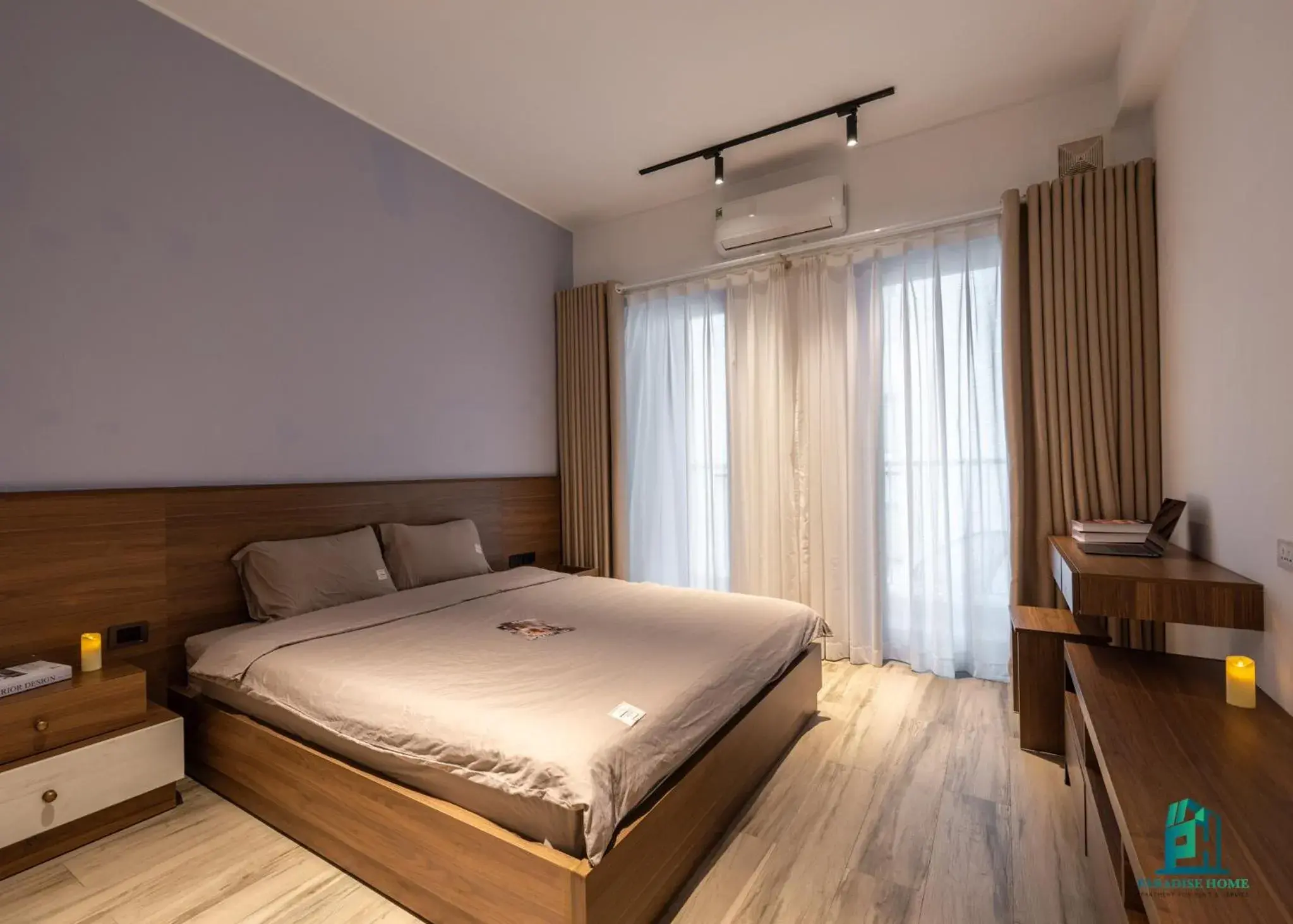 One-Bedroom Apartment with Balcony in Luxe Paradise Residence 88 Tu Hoa One-Bedroom Apartment with Balcony in Luxe Paradise Residence 88 Tu Hoa