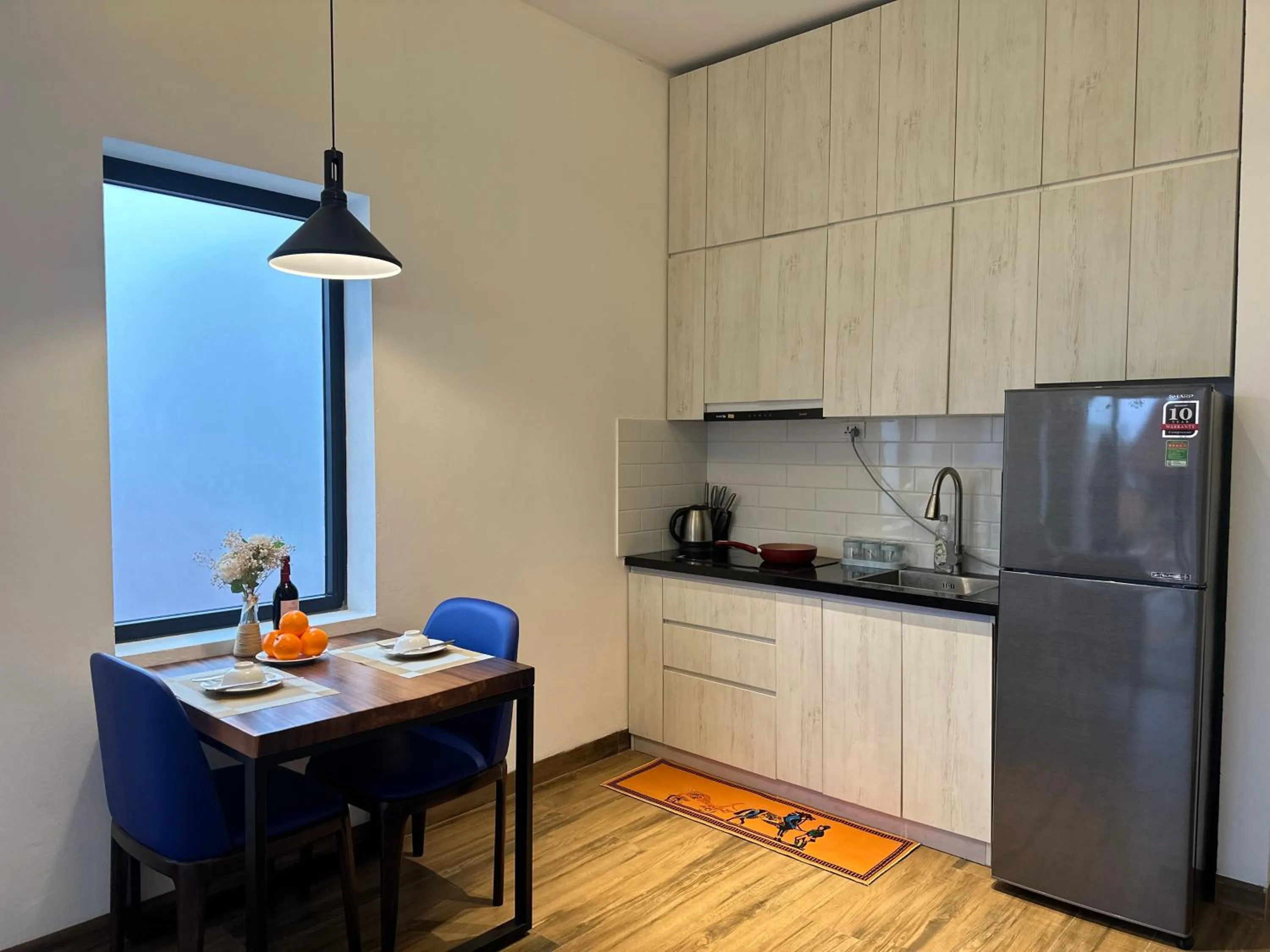 stove in Luxe Paradise Residence 88 Tu Hoa