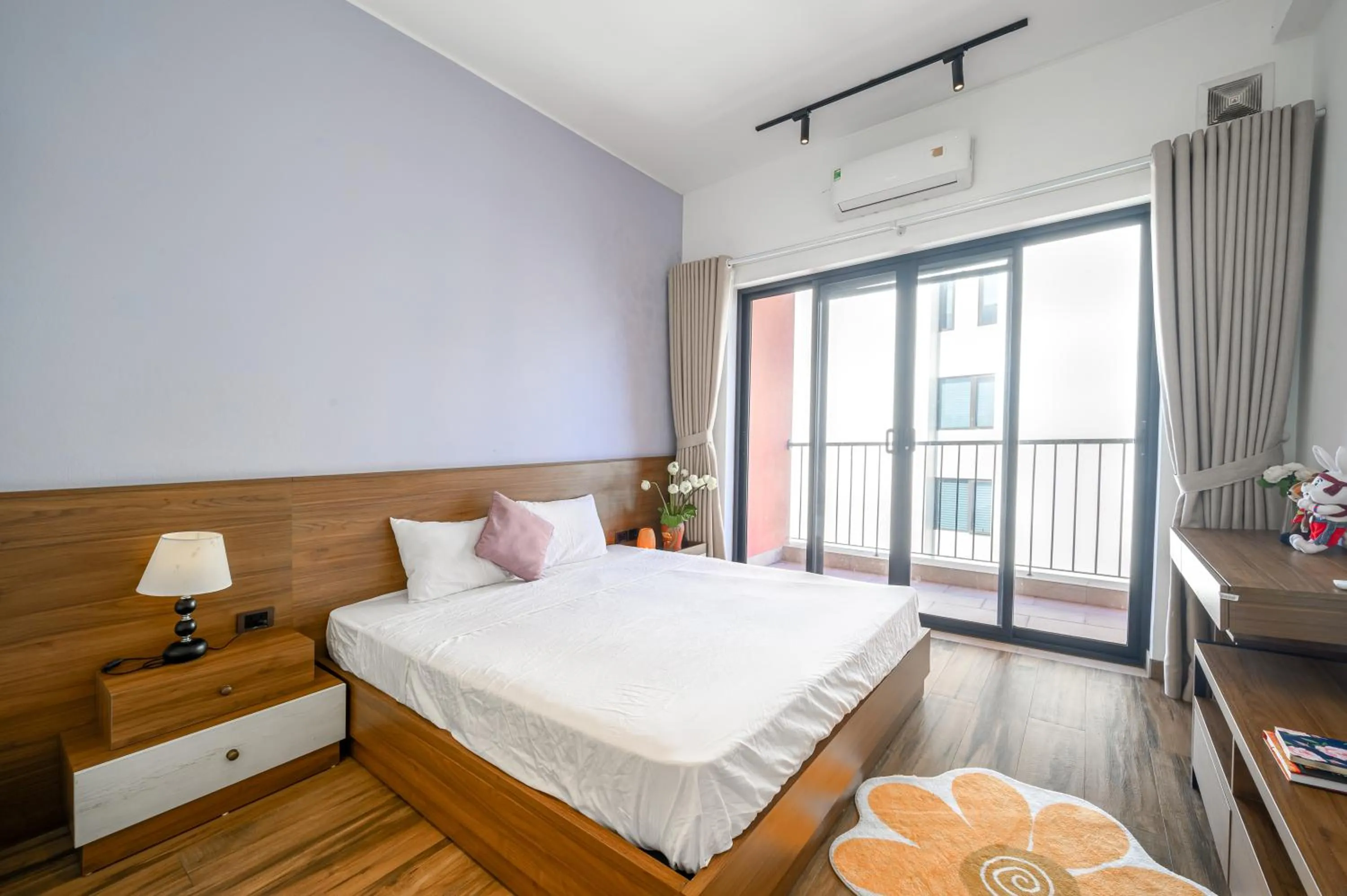 Bed in Luxe Paradise Residence 88 Tu Hoa