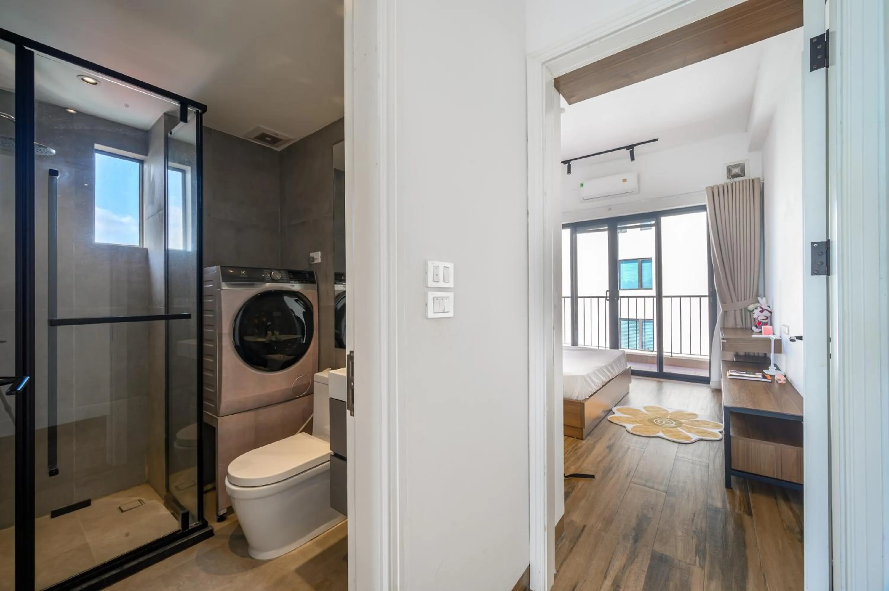 Bathroom in Luxe Paradise Residence 88 Tu Hoa