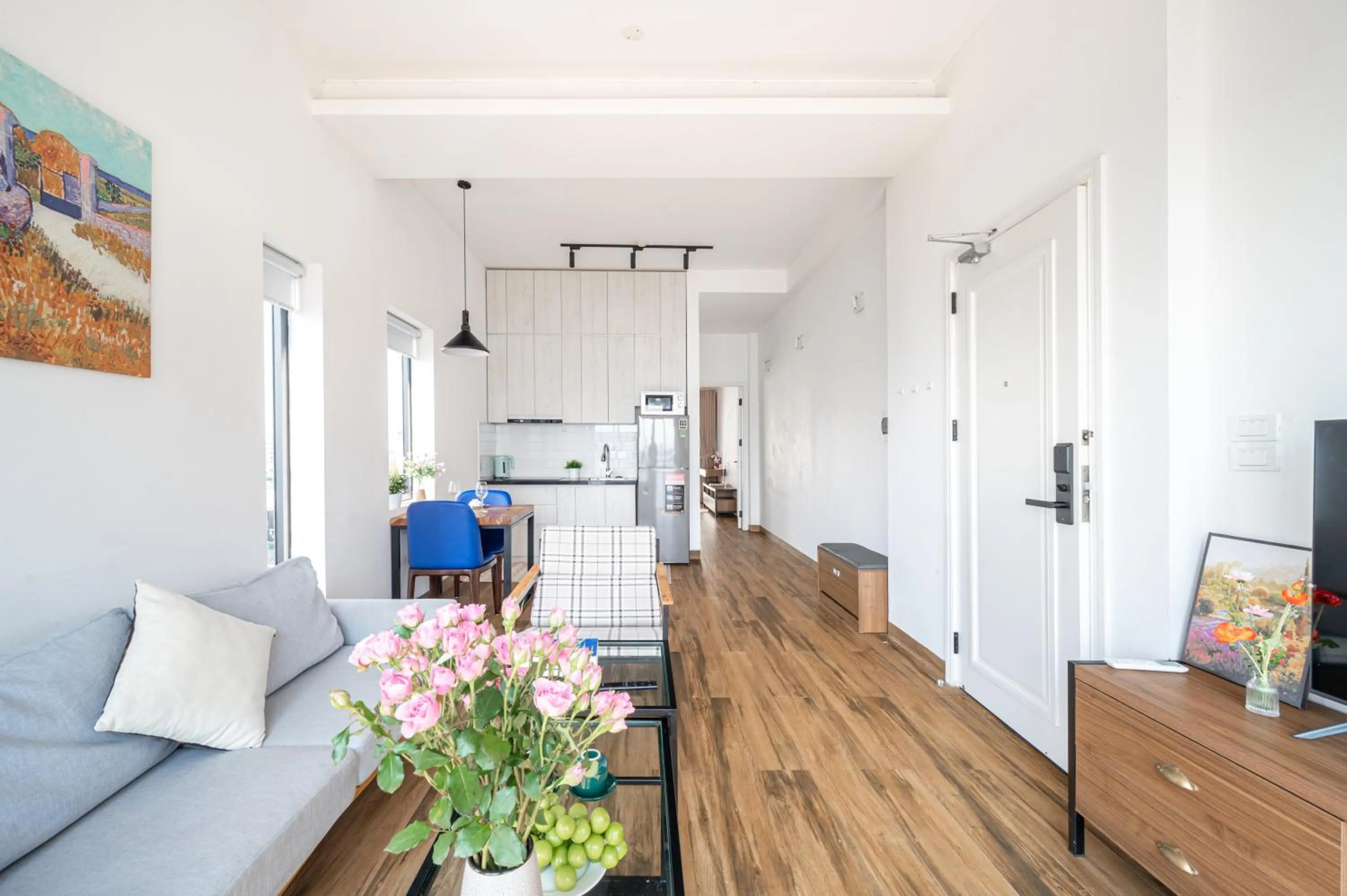 Living room in Luxe Paradise Residence 88 Tu Hoa