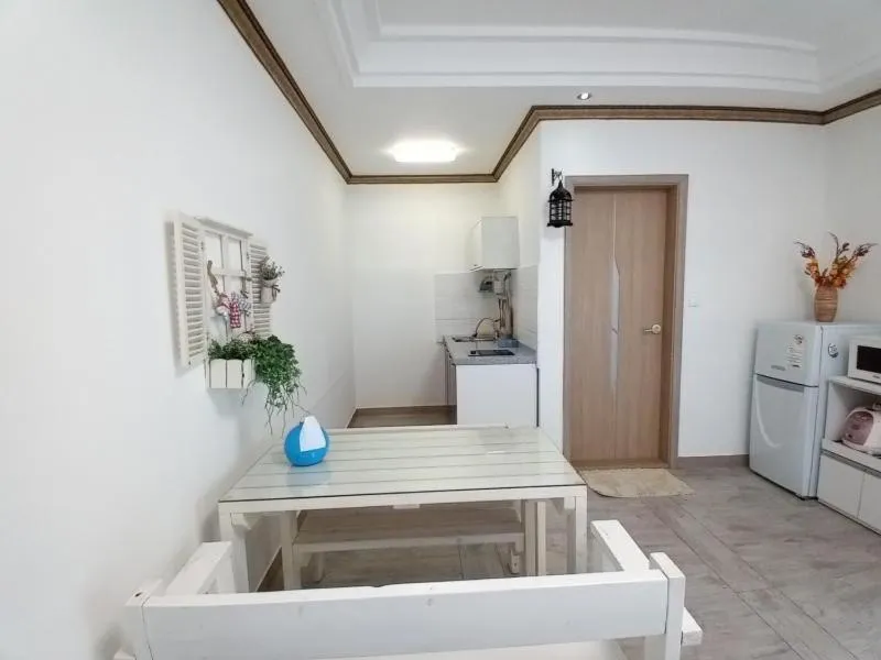 Kitchen or kitchenette in Another world pension