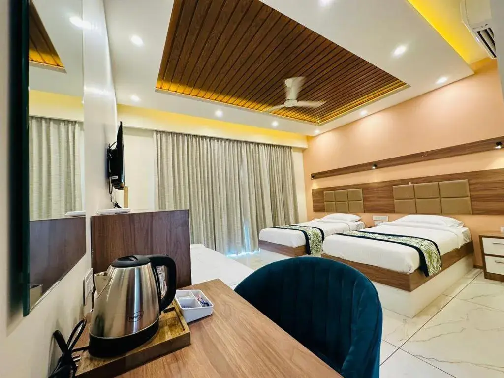 Bedroom, Bed in Aananda Wellness and Resorts Bedroom, Bed in Aananda Wellness and Resorts