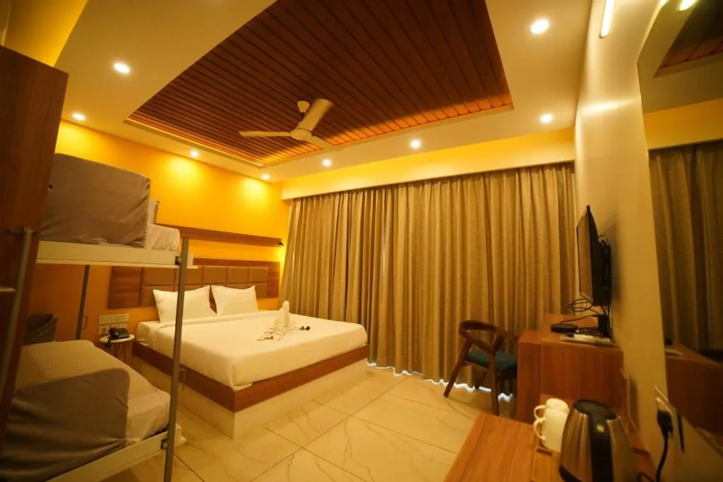 Bed in Aananda Wellness and Resorts