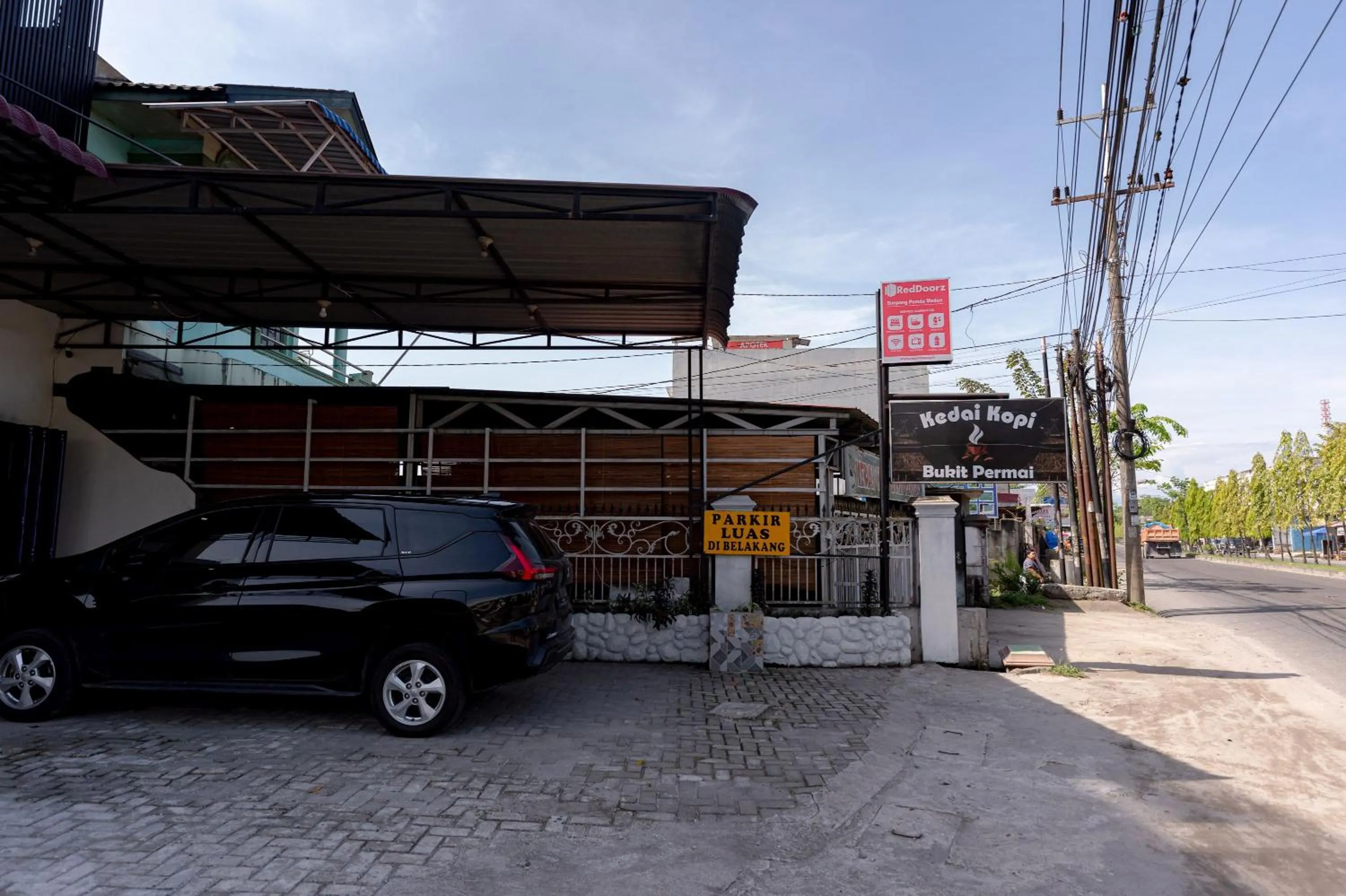 Property building in RedDoorz @ Simpang Pemda Medan