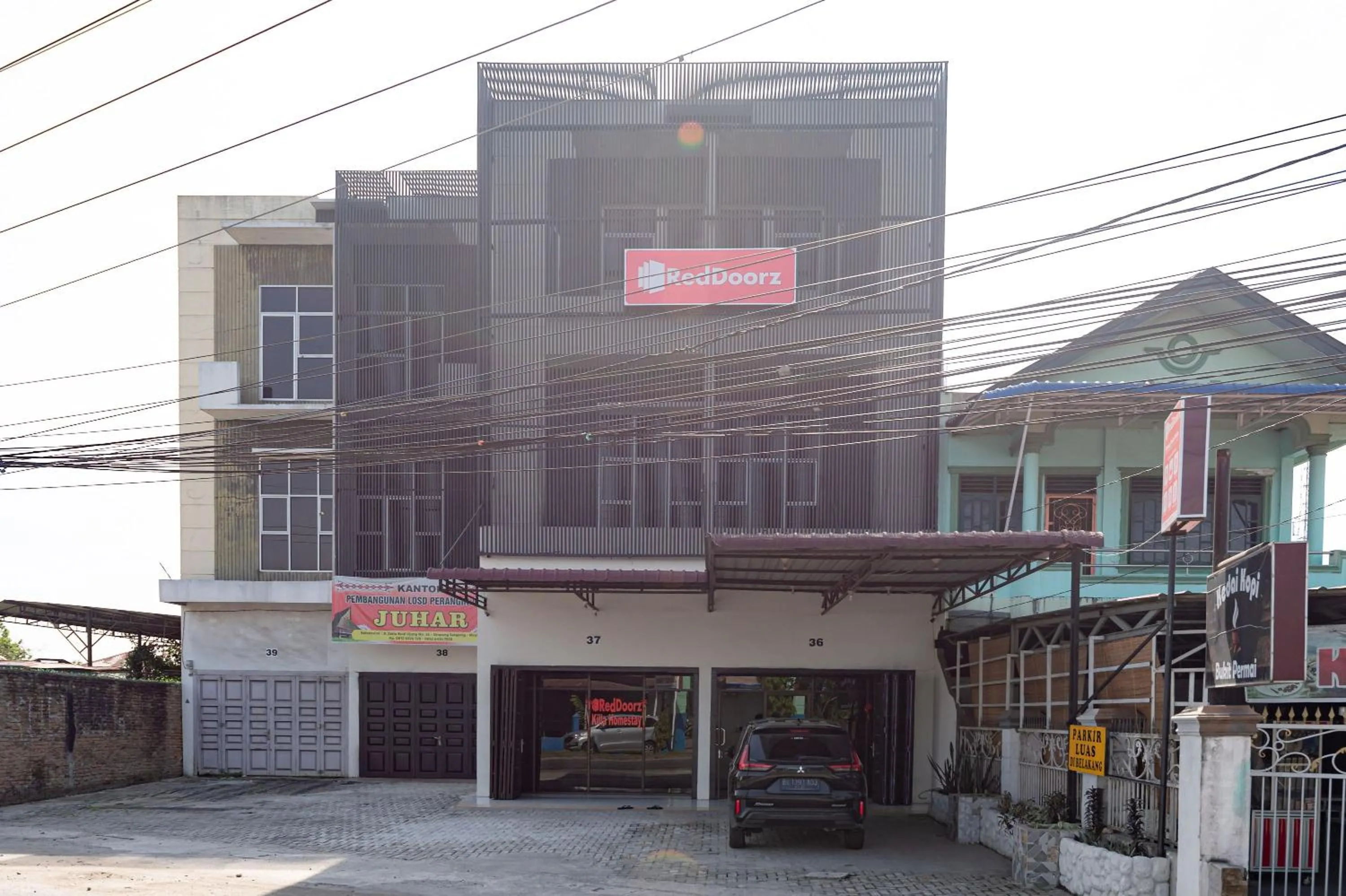 Property building in RedDoorz @ Simpang Pemda Medan