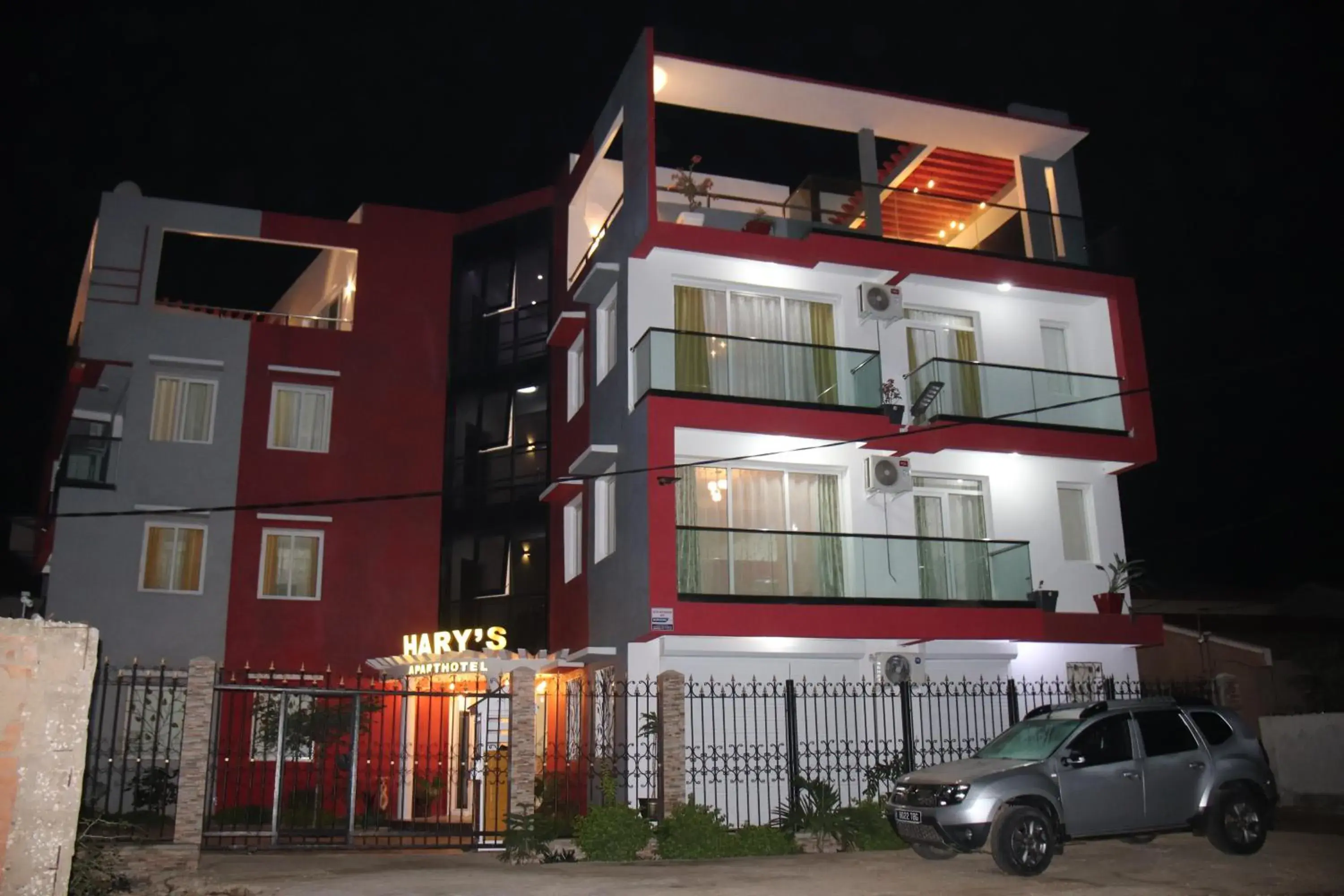 Property building in Hary's Aparthotel Property building in Hary's Aparthotel