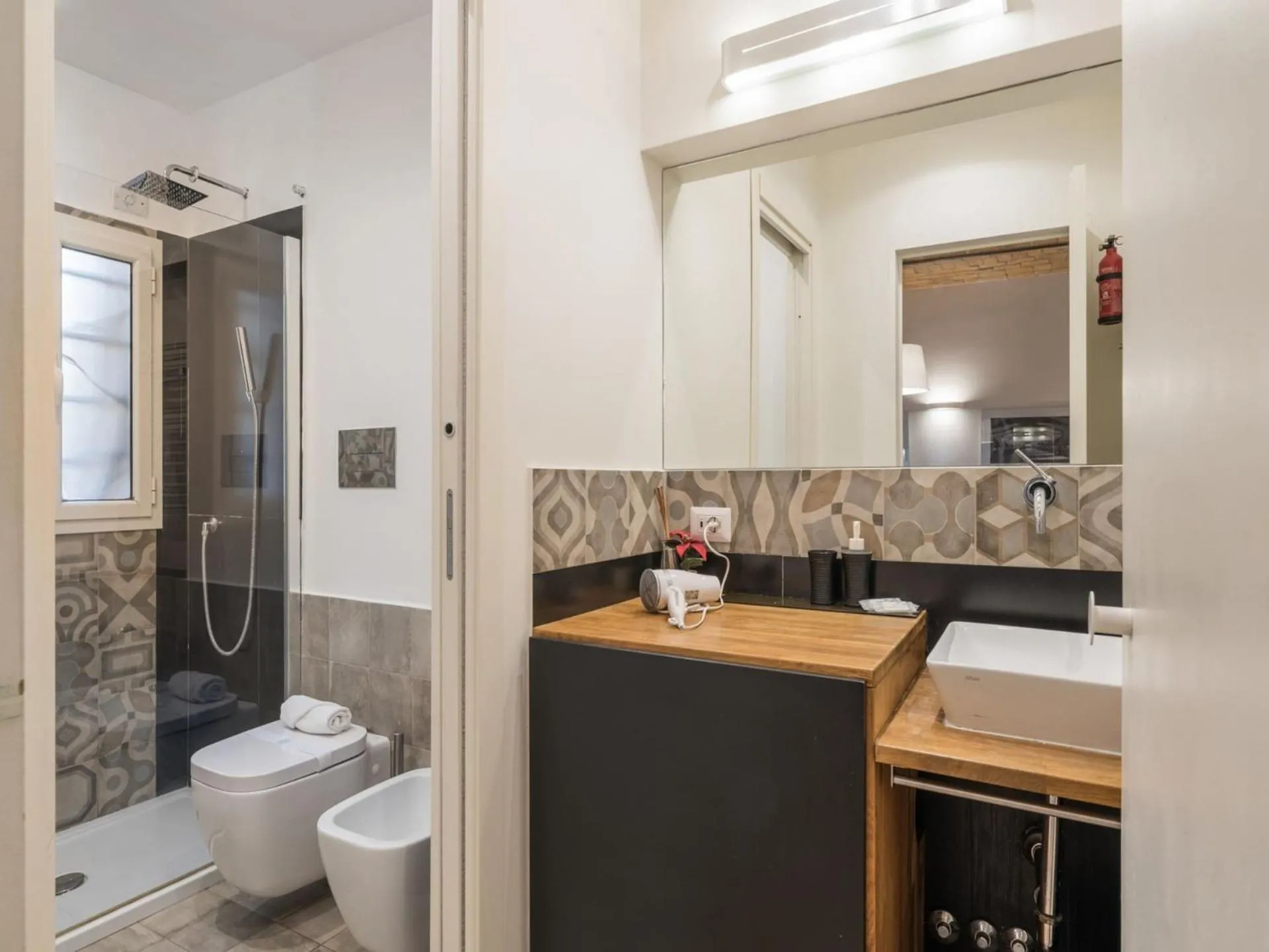 The Best Rent - Elegant flat near Colosseum