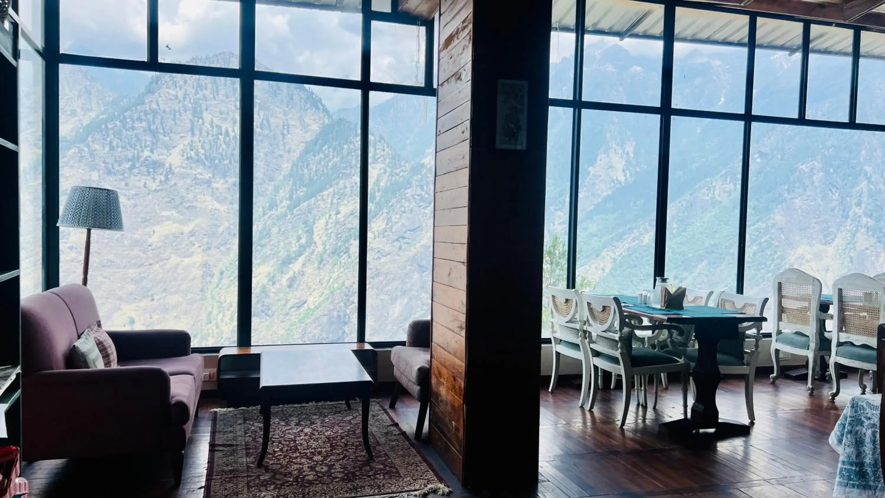 Restaurant/places to eat in Faraway Cottages, Auli Restaurant/places to eat in Faraway Cottages, Auli