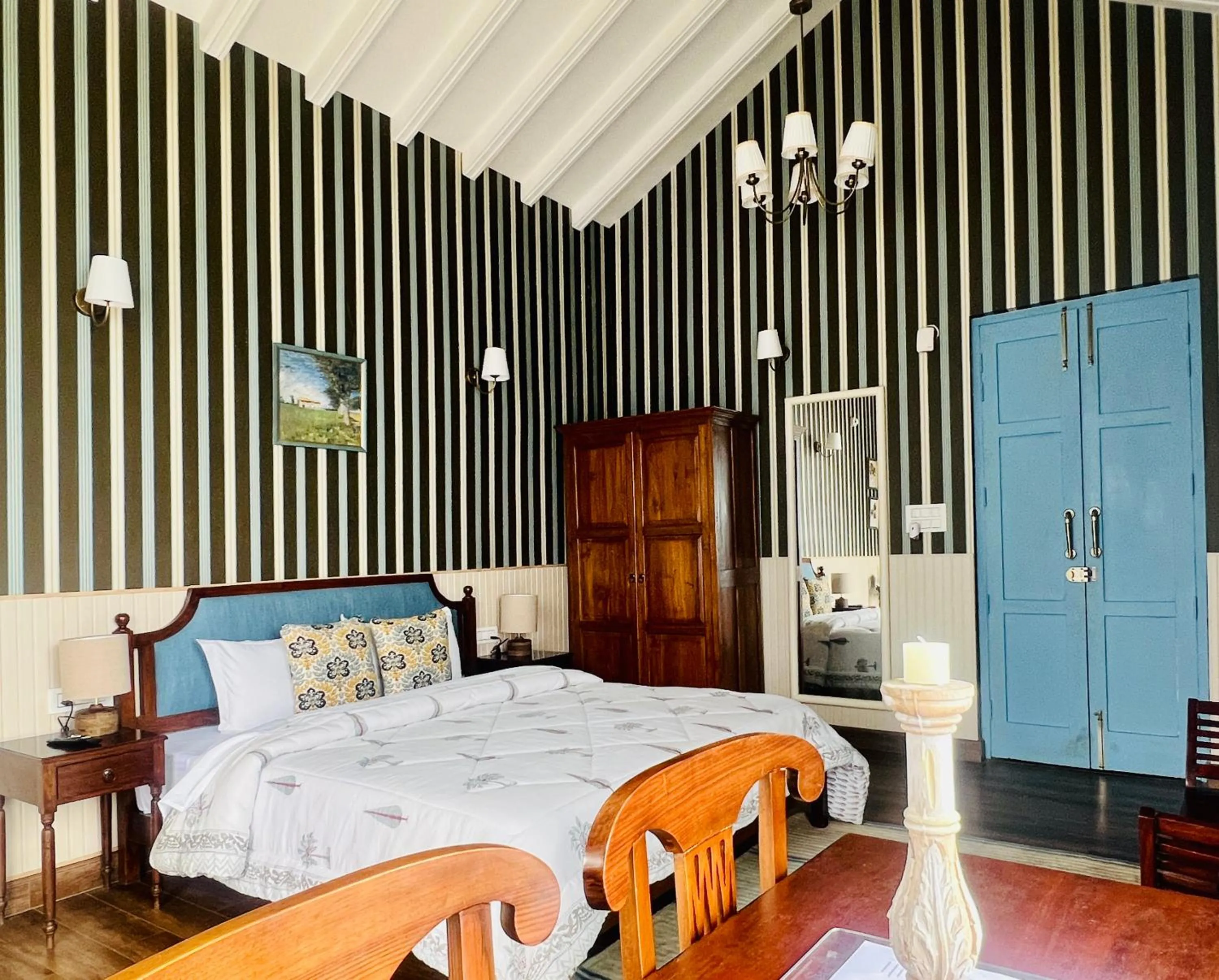 Bedroom, Bed in Faraway Cottages, Auli