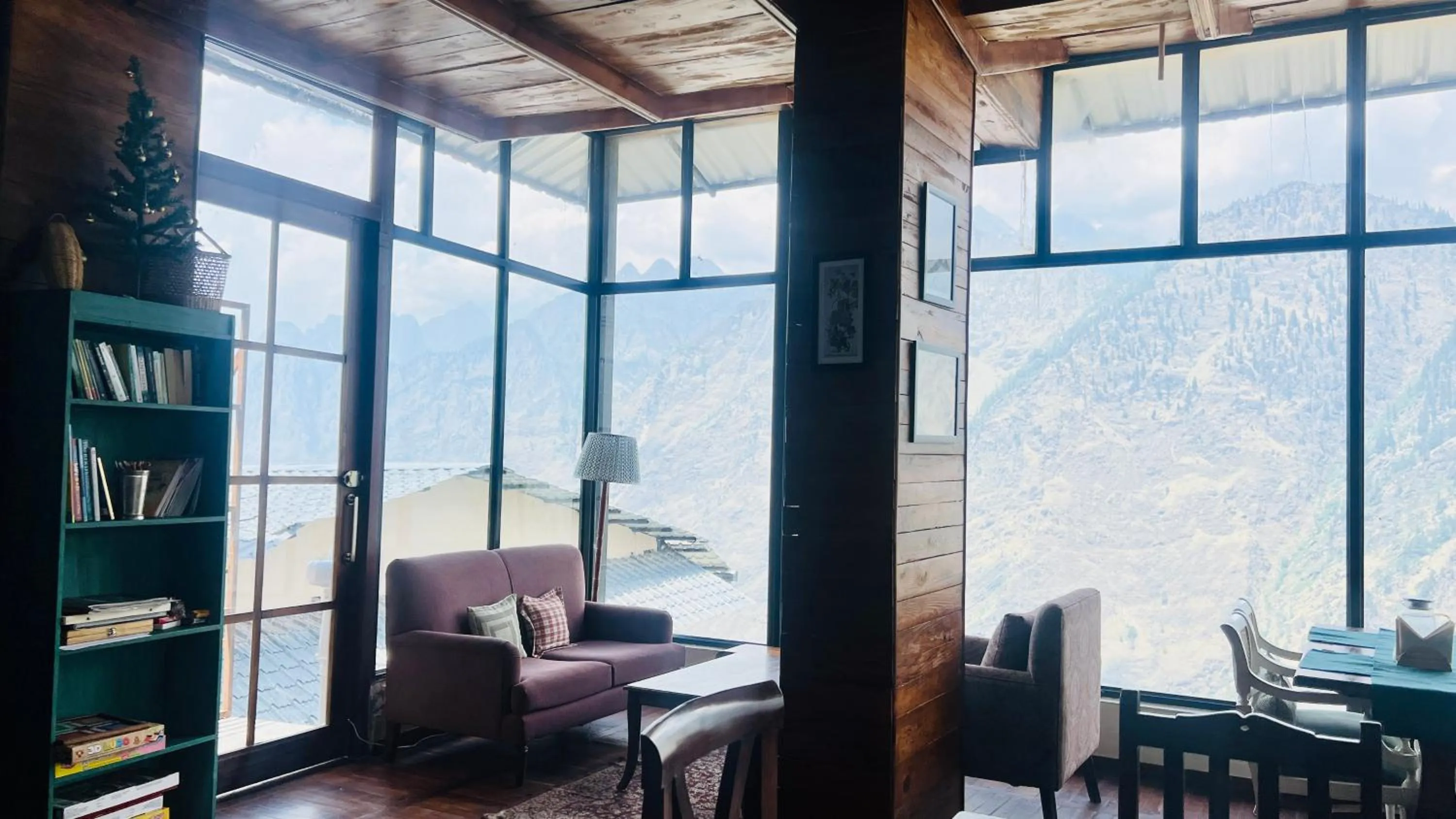 Faraway Cottages, Auli