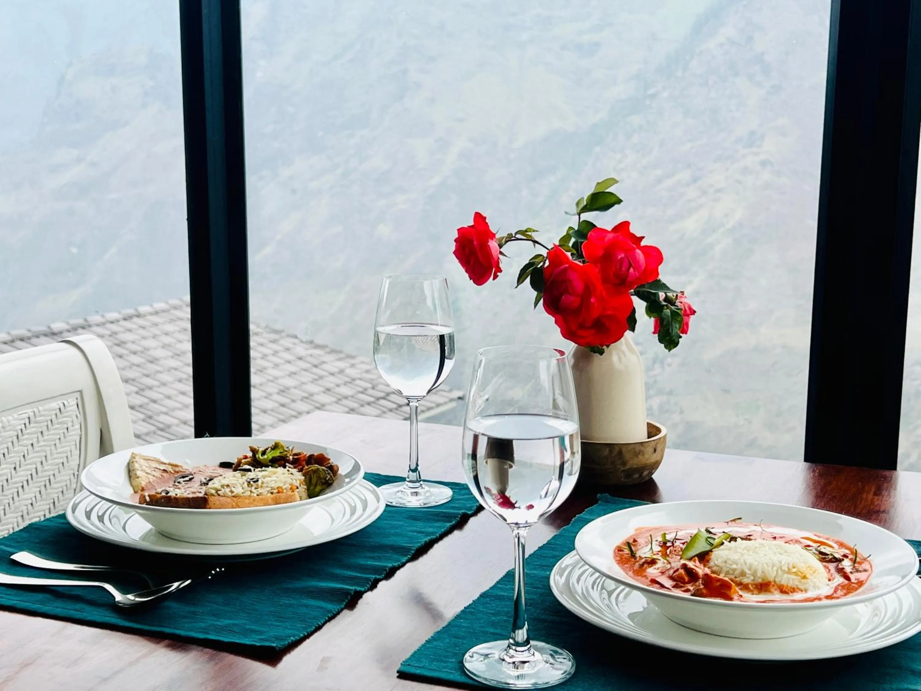 Faraway Cottages, Auli