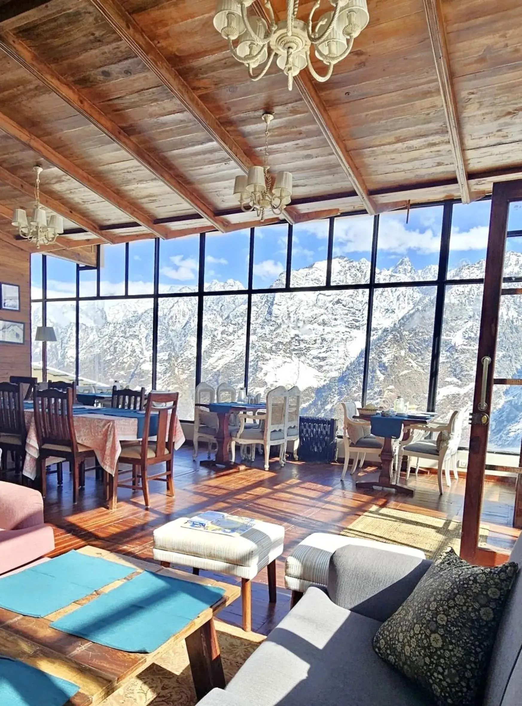 Faraway Cottages, Auli Faraway Cottages, Auli