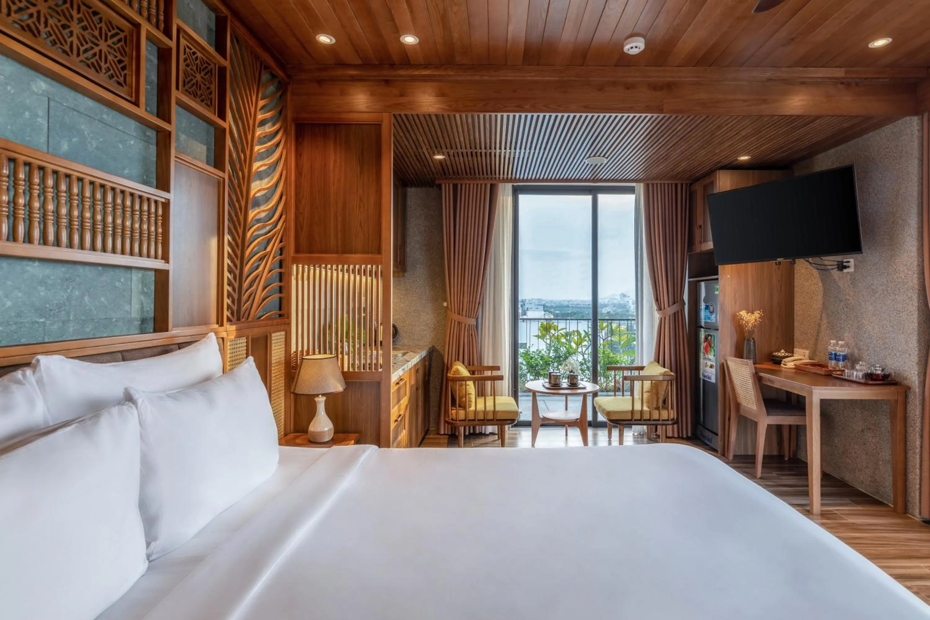 Communal lounge/ TV room, Bed in Bonny Boutique Hotel Da Nang