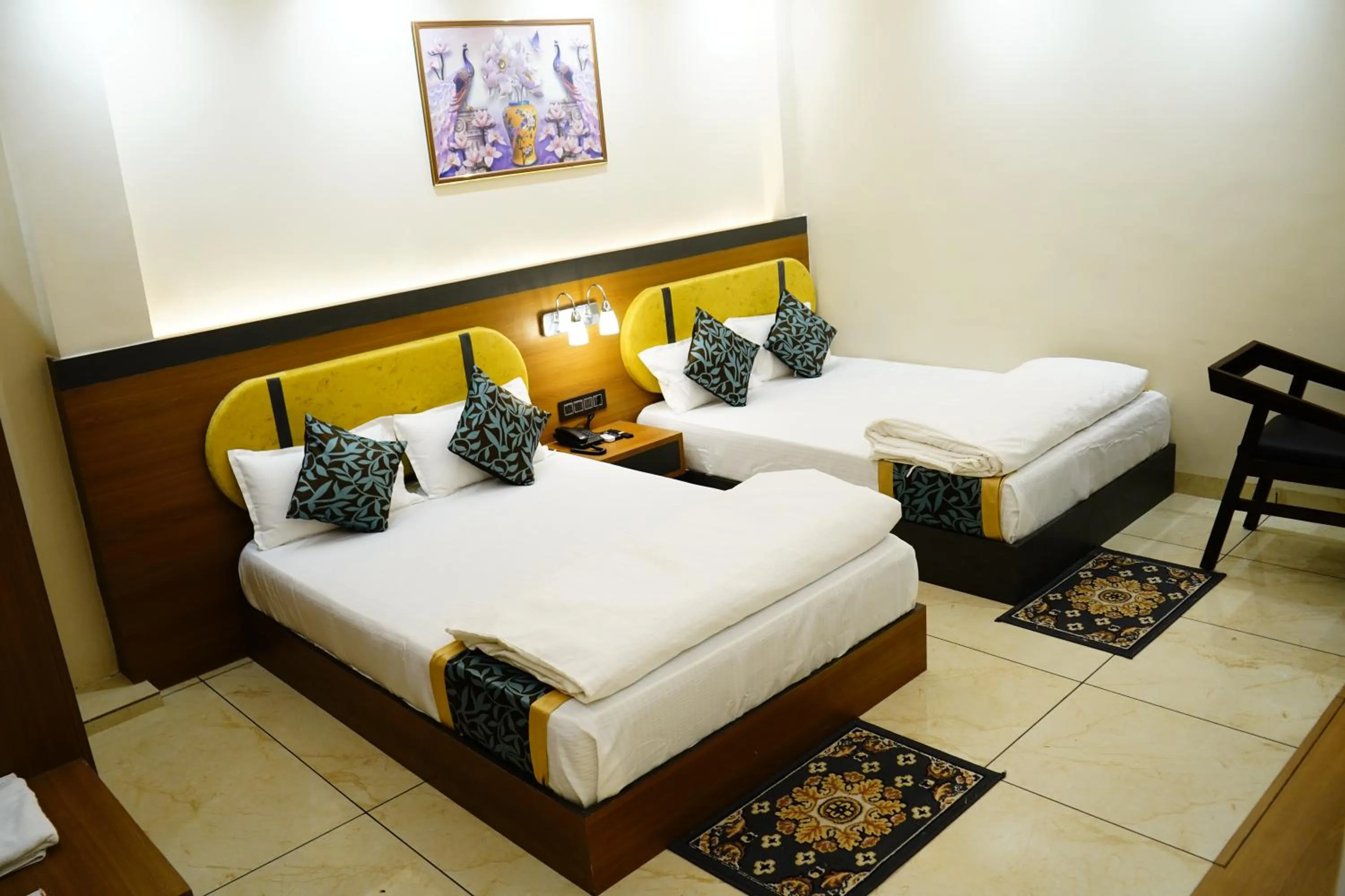 Bed in Hotel Shakuntla Palace