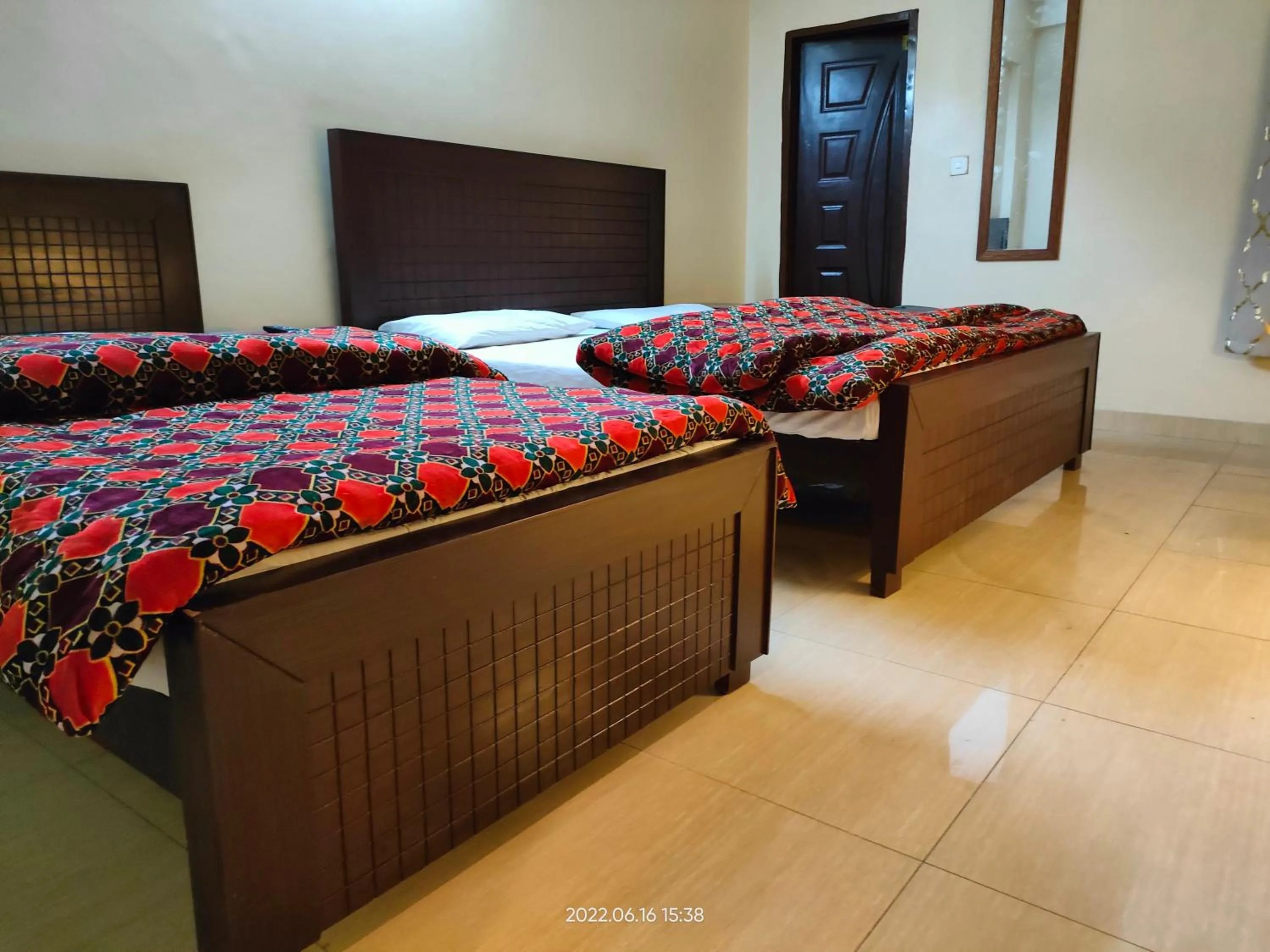 Bed in Al Sakhawat Hotel