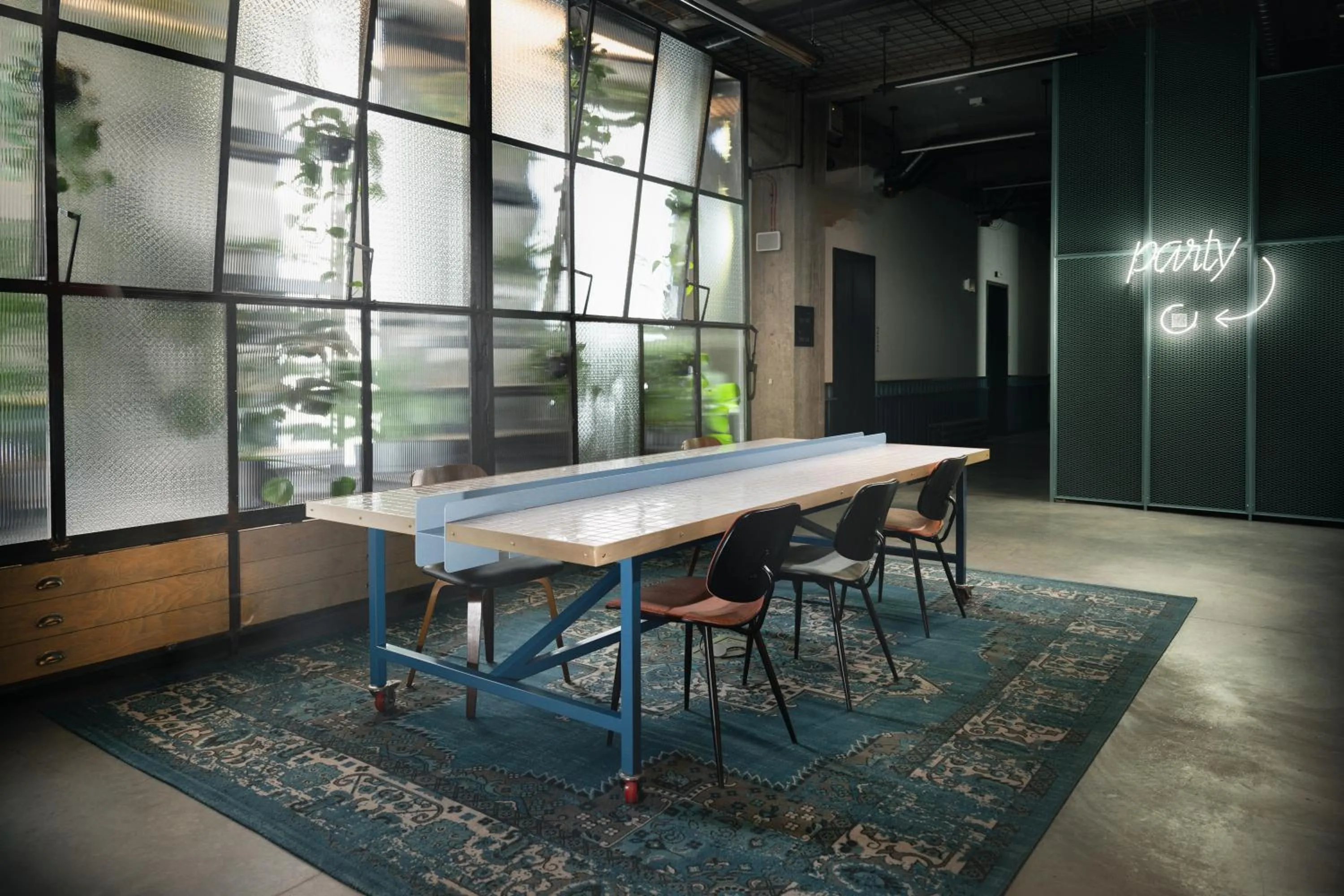 Seating area in MONTOWNIA Lofts & Experience