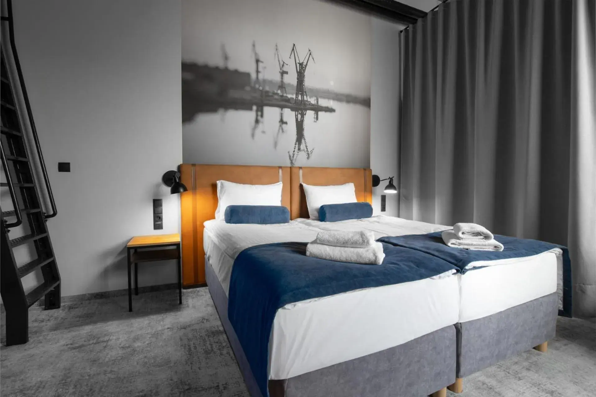 Loft 37 with mezzanine in MONTOWNIA Lofts & Experience Loft 37 with mezzanine in MONTOWNIA Lofts & Experience