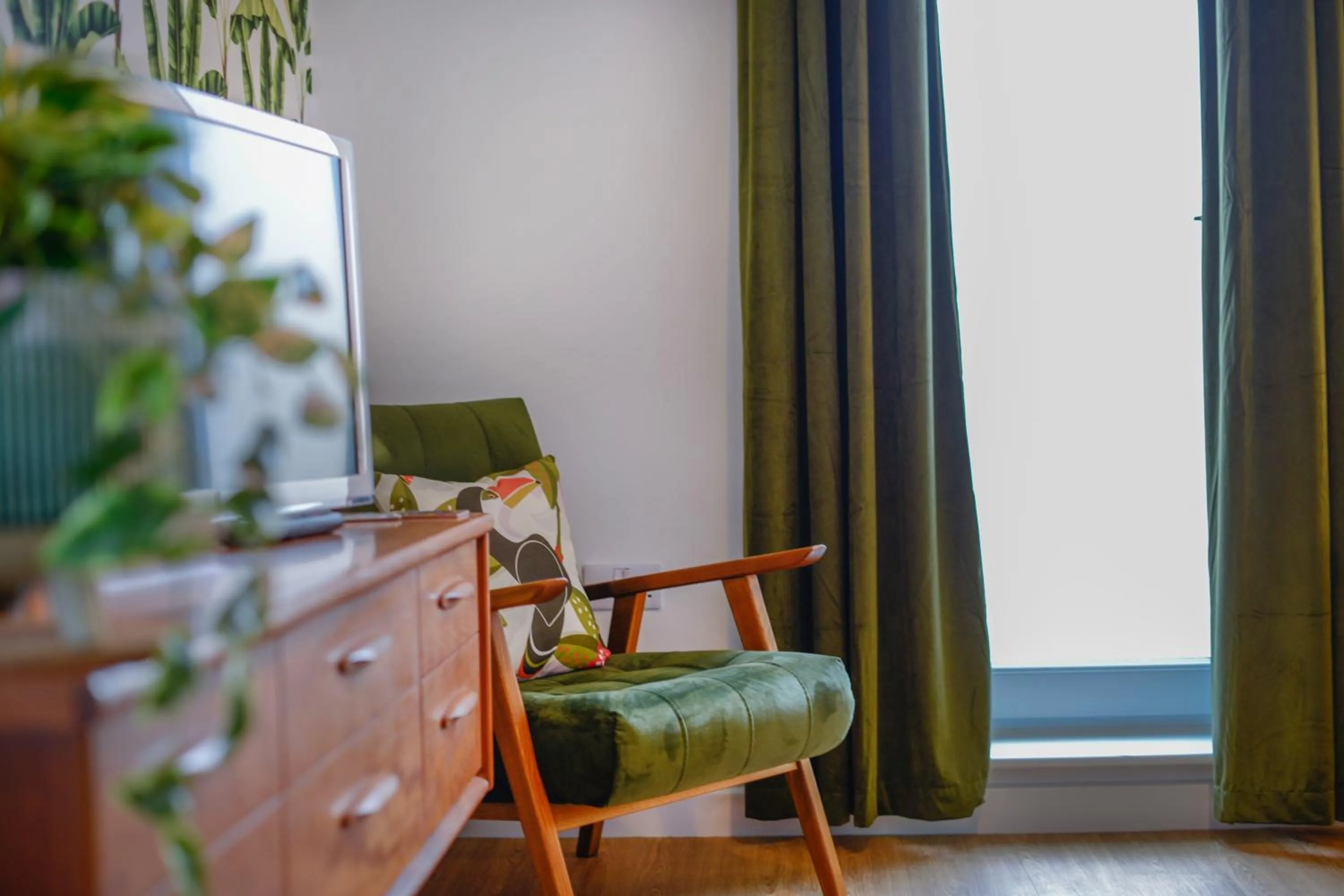 TV and multimedia in Apartment Two by Ocean City Retreats - Two bedrooms, private car park