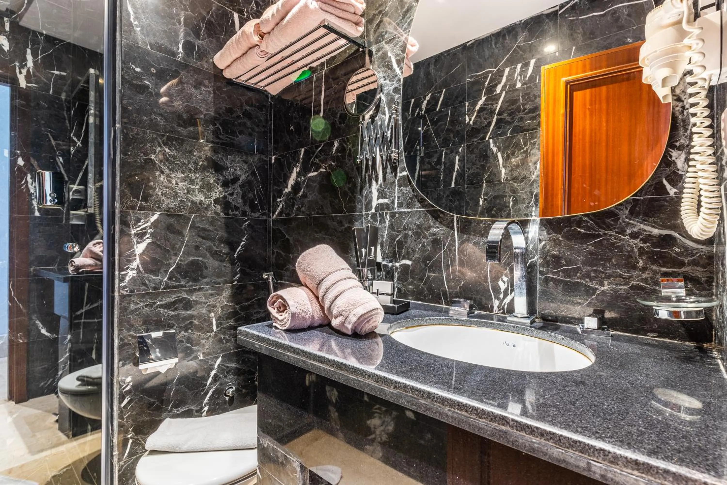 Bathroom in One Hotel Casablanca