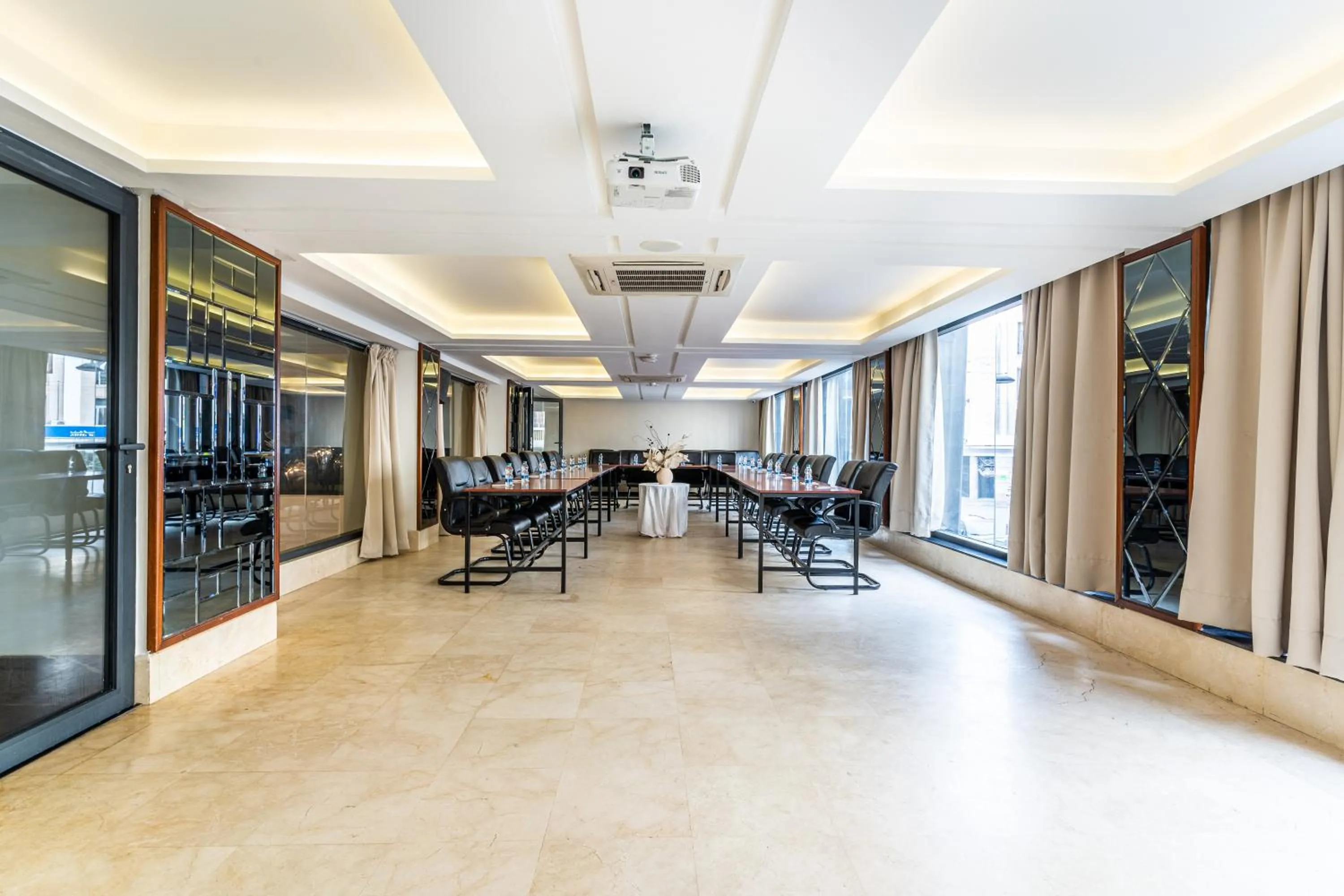 Meeting/conference room in One Hotel Casablanca